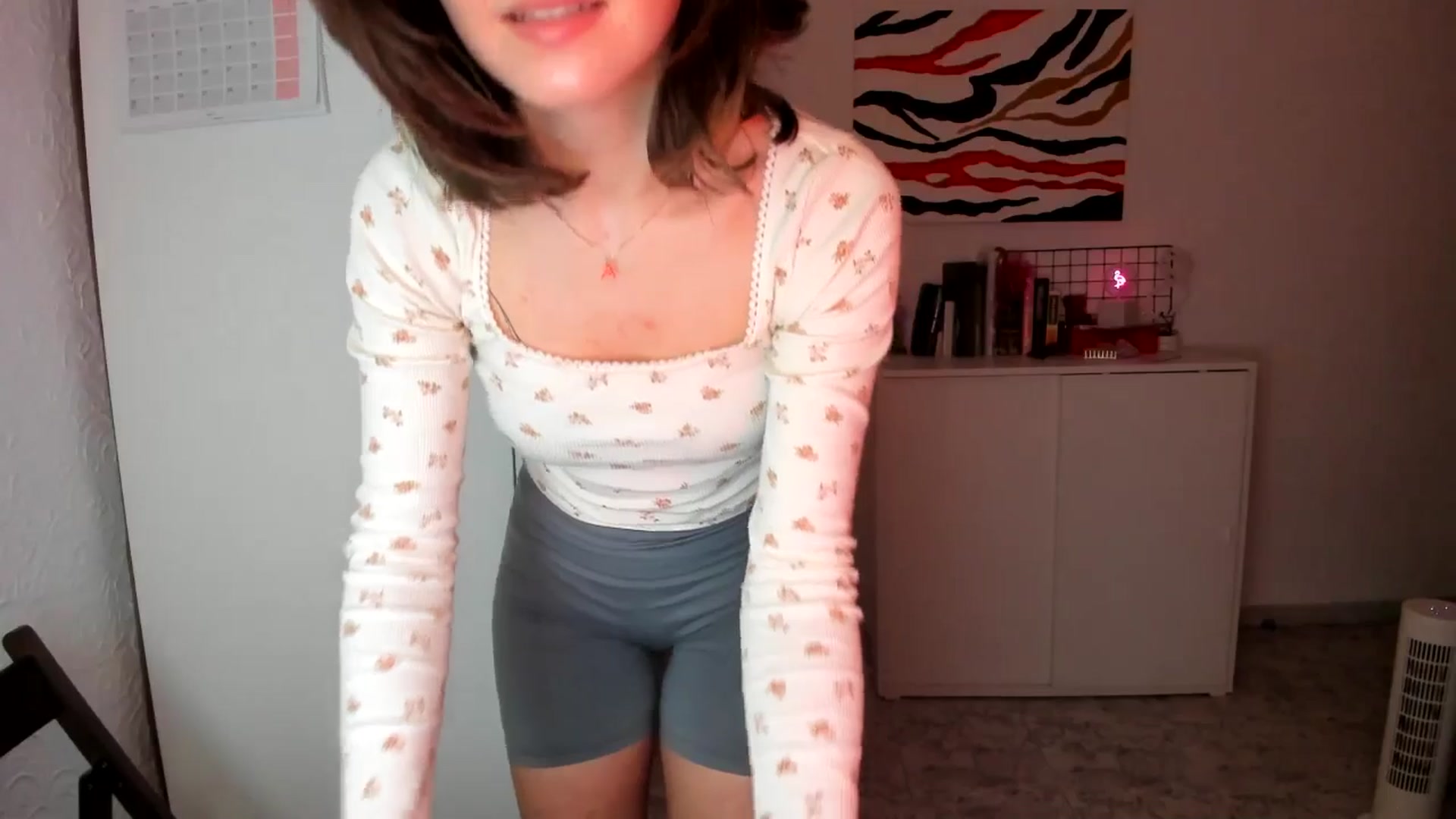 Gallery image thumbnail from AhahaGirl's myfreecams stream on, 03/07/2025, 16:38 image 17 of 20