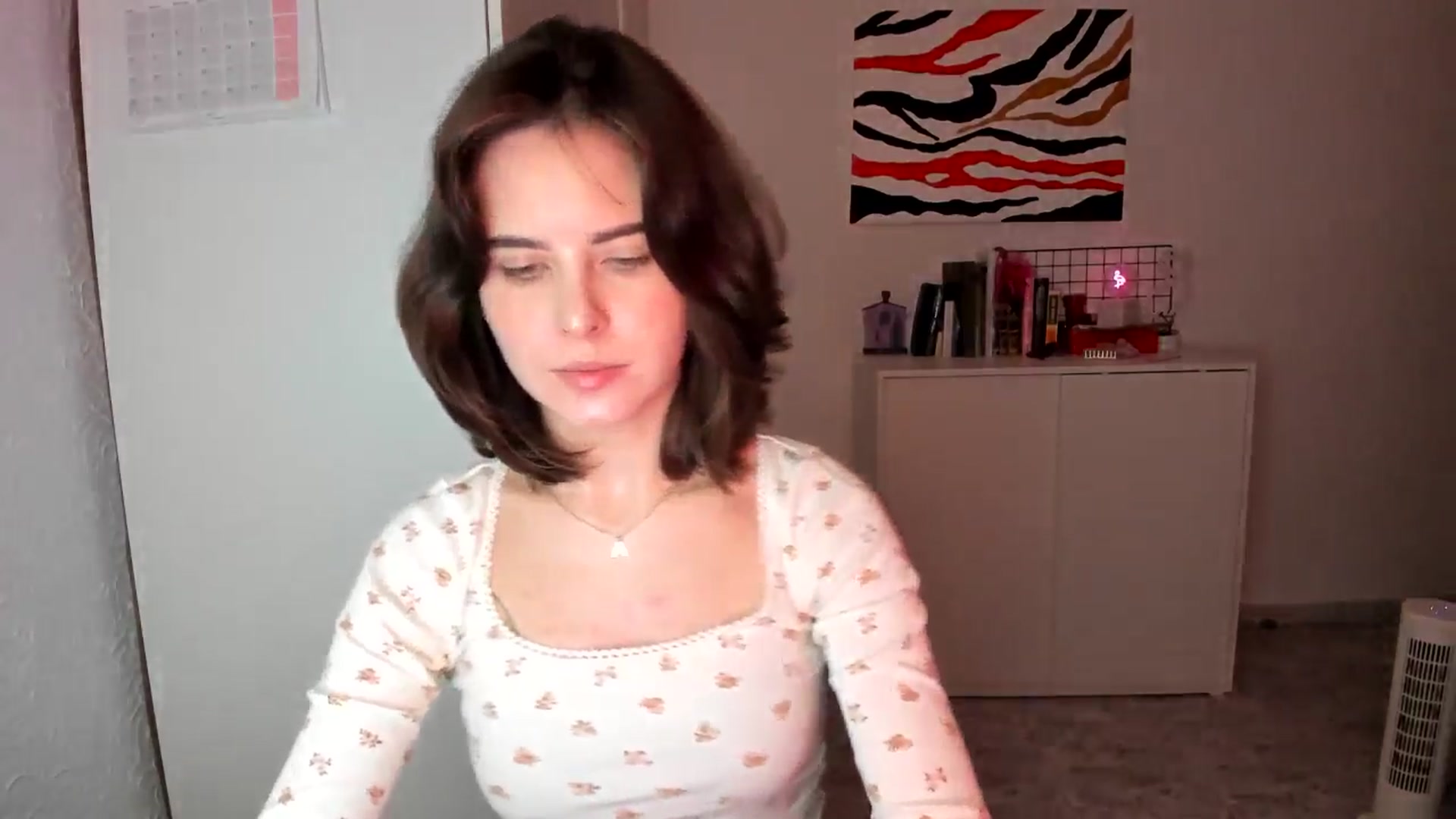 Gallery image thumbnail from AhahaGirl's myfreecams stream on, 03/07/2025, 16:38 image 6 of 20