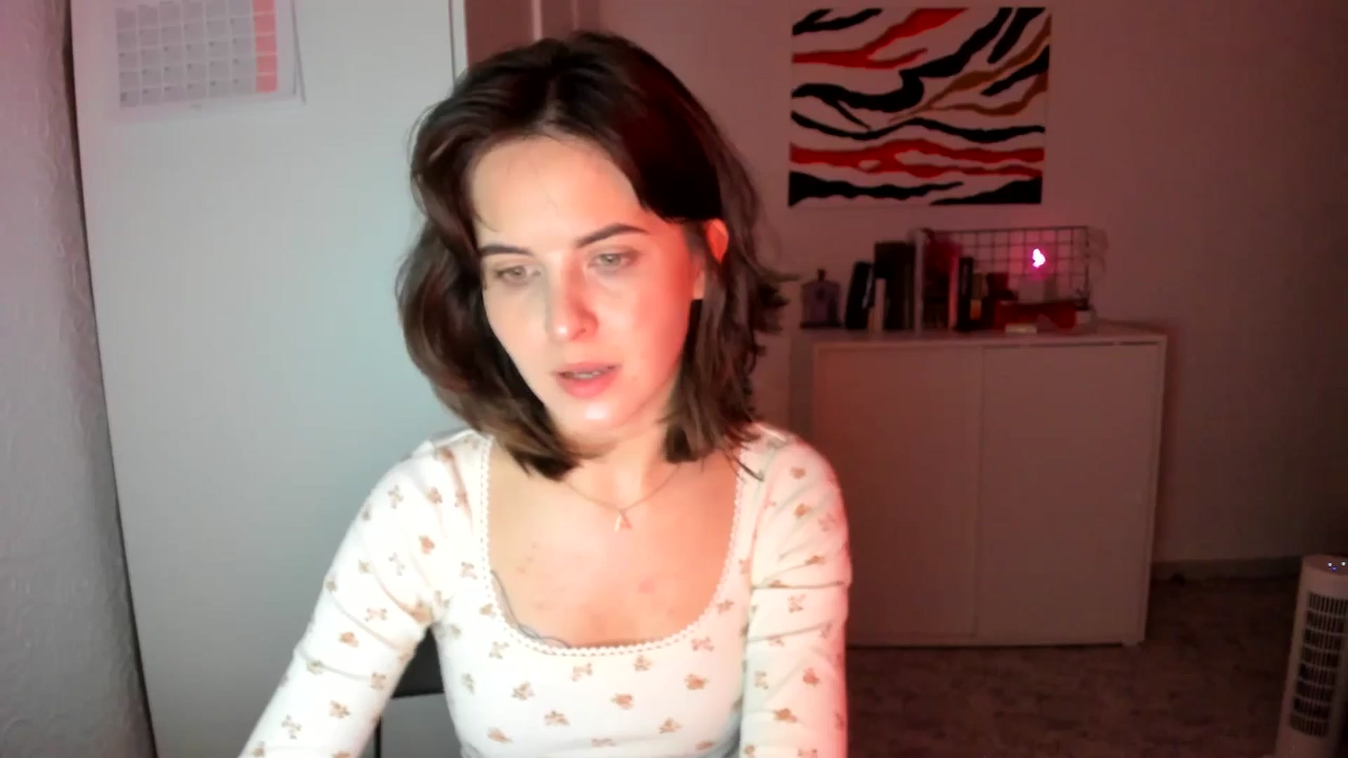 Gallery image thumbnail from AhahaGirl's myfreecams stream on, 03/07/2025, 17:36 image 9 of 20
