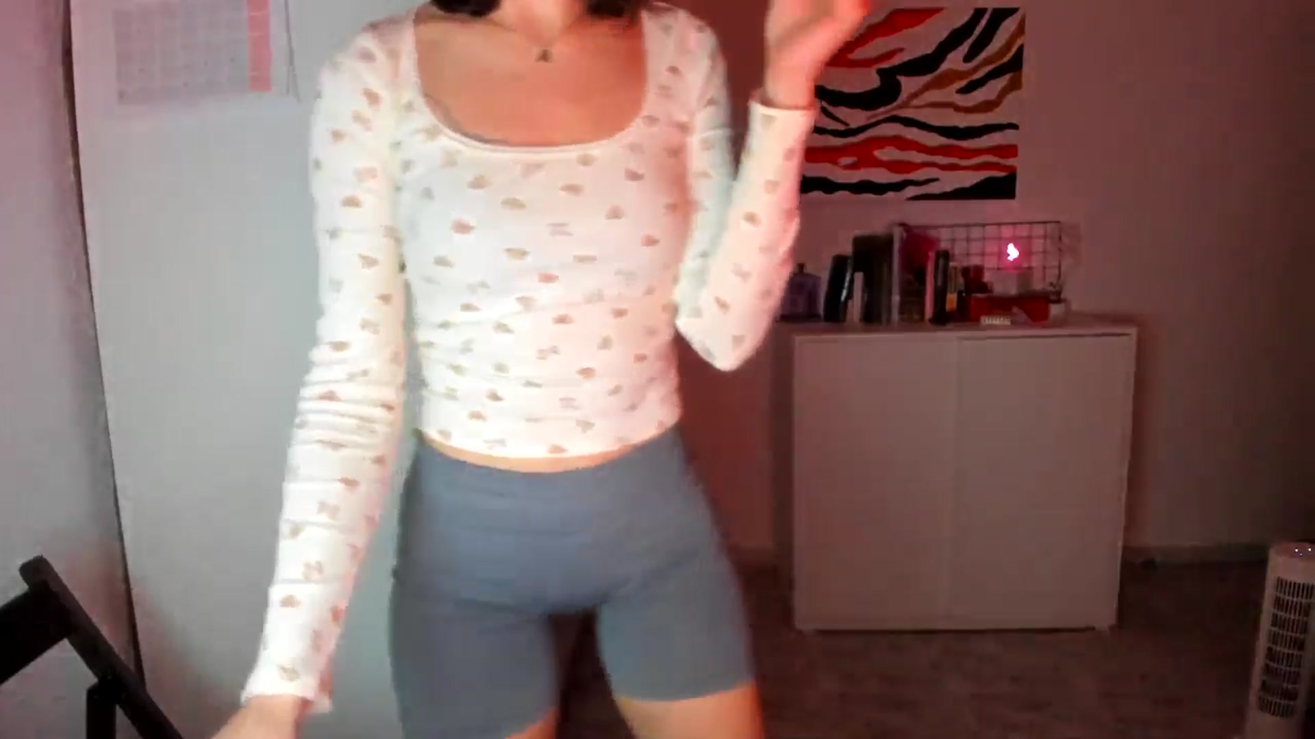 Gallery image thumbnail from AhahaGirl's myfreecams stream on, 03/07/2025, 17:36 image 8 of 20