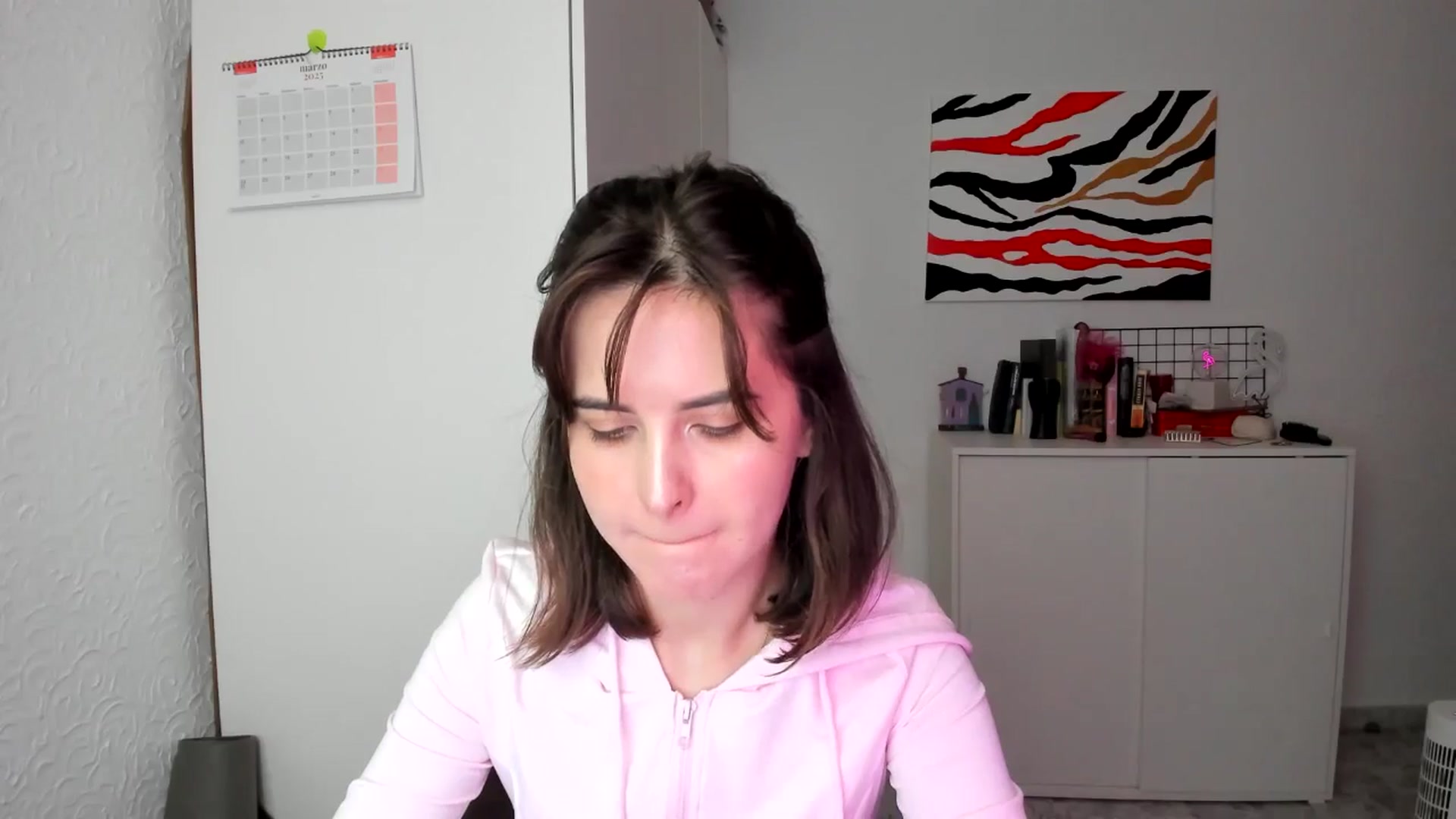 Gallery image thumbnail from AhahaGirl's myfreecams stream on, 03/10/2025, 14:37 image 7 of 20