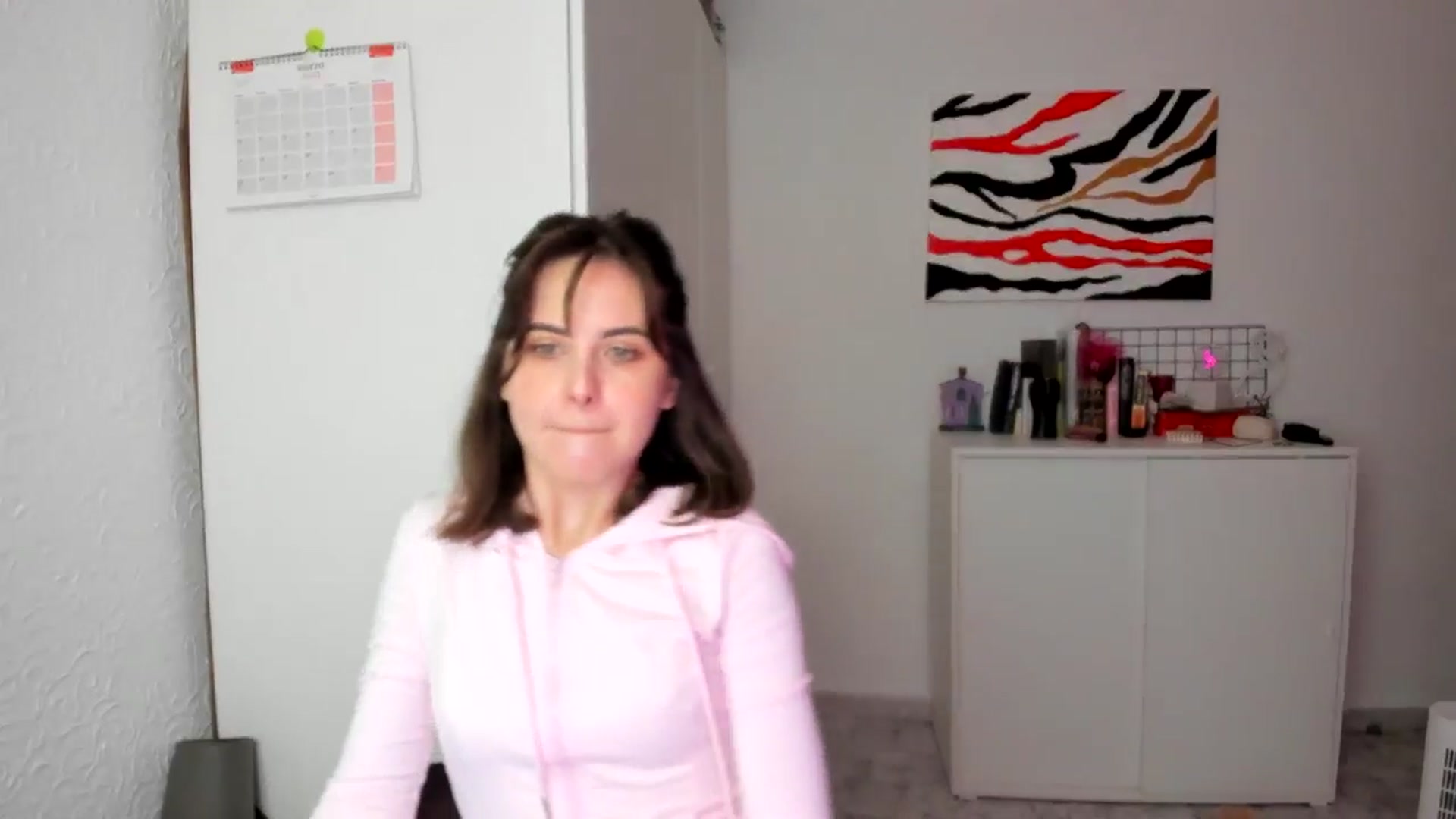 Gallery image thumbnail from AhahaGirl's myfreecams stream on, 03/10/2025, 14:37 image 6 of 20
