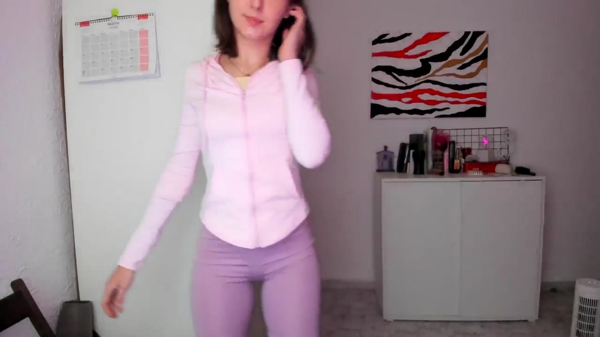 Gallery image thumbnail from AhahaGirl's myfreecams stream on, 03/10/2025, 15:45 image 11 of 20