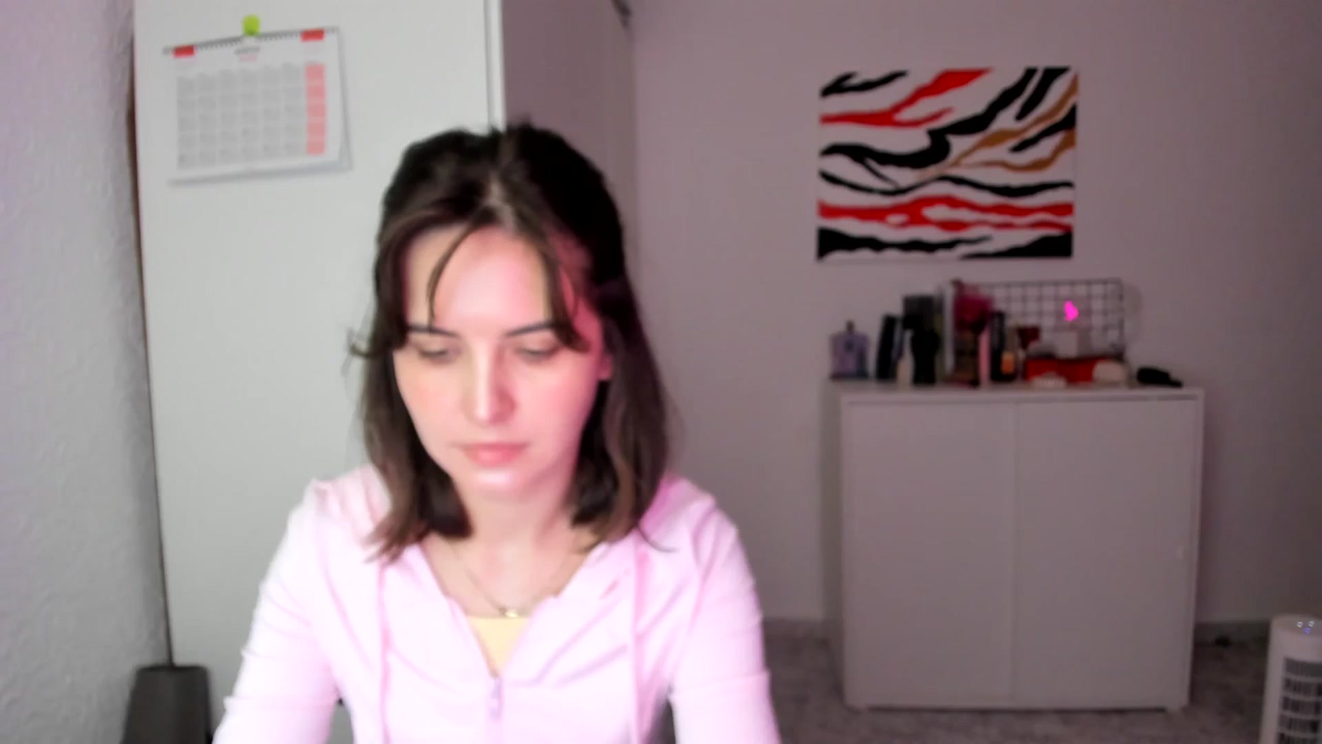 Gallery image thumbnail from AhahaGirl's myfreecams stream on, 03/10/2025, 15:45 image 12 of 20