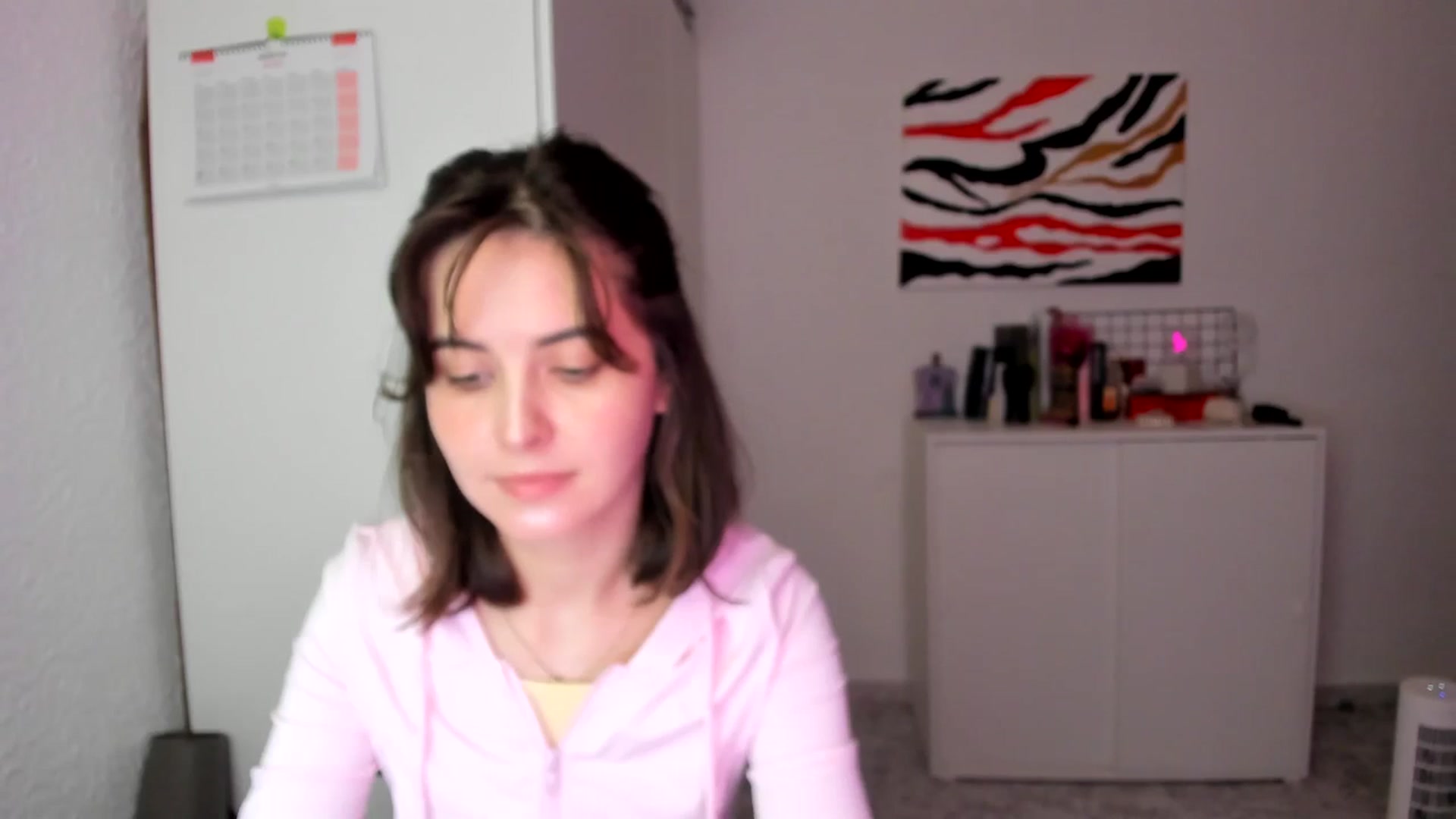 Gallery image thumbnail from AhahaGirl's myfreecams stream on, 03/10/2025, 15:45 image 14 of 20