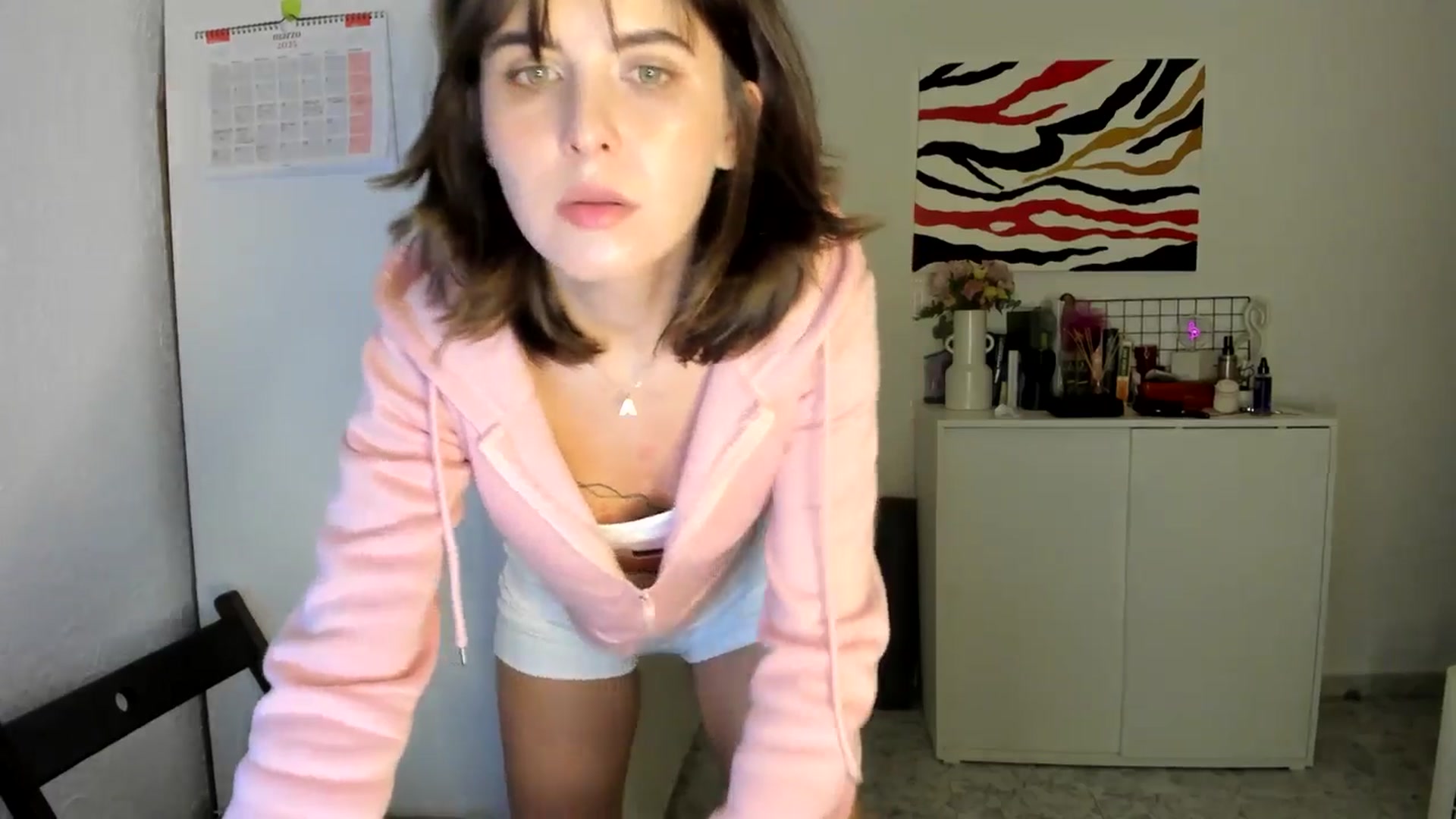 Gallery image thumbnail from AhahaGirl's myfreecams stream on, 03/13/2025, 19:04 image 19 of 20