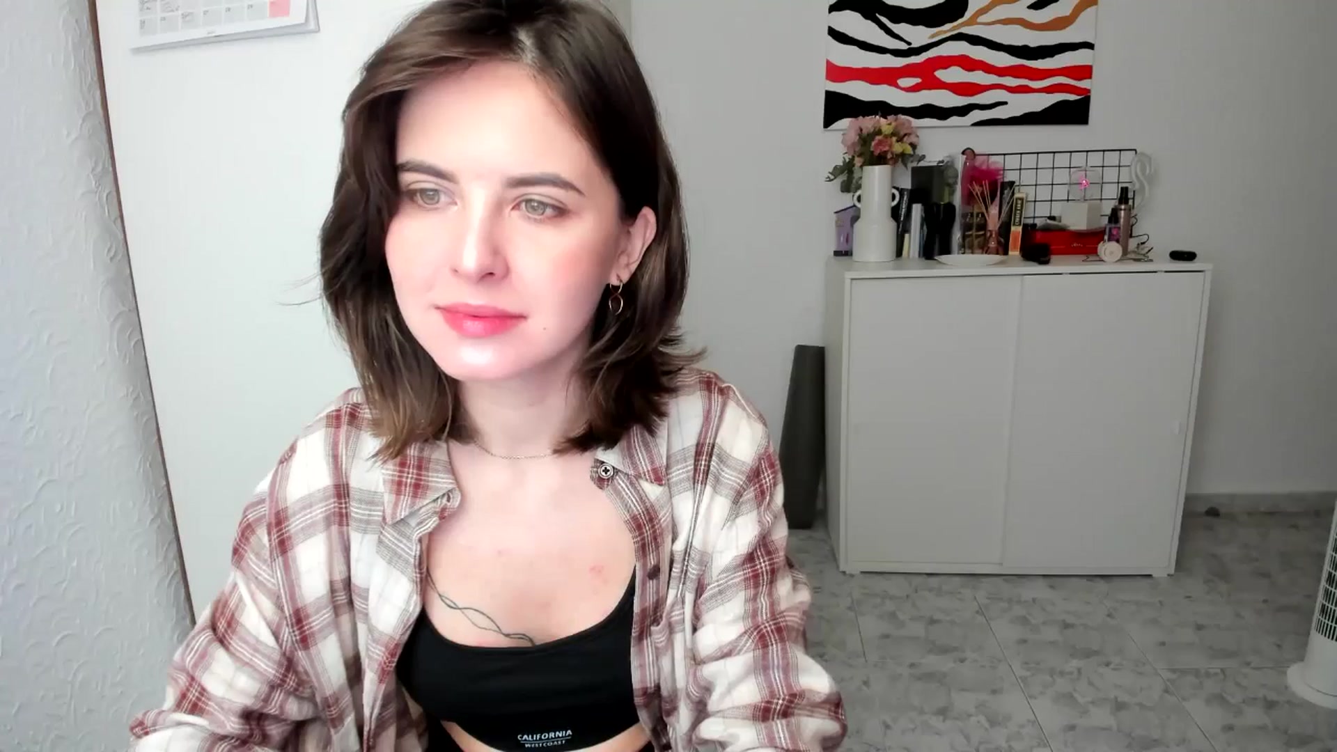 Gallery image thumbnail from AhahaGirl's myfreecams stream on, 03/15/2025, 13:02 image 18 of 20