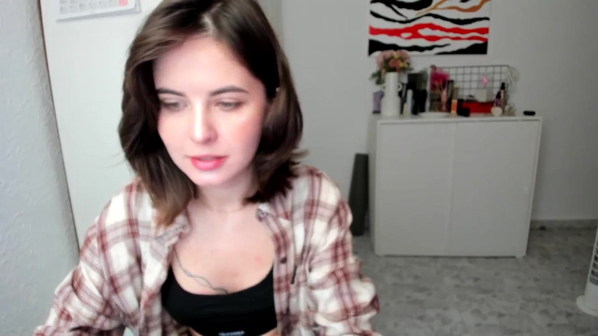 Gallery image thumbnail from AhahaGirl's myfreecams stream on, 03/15/2025, 13:02 image 15 of 20