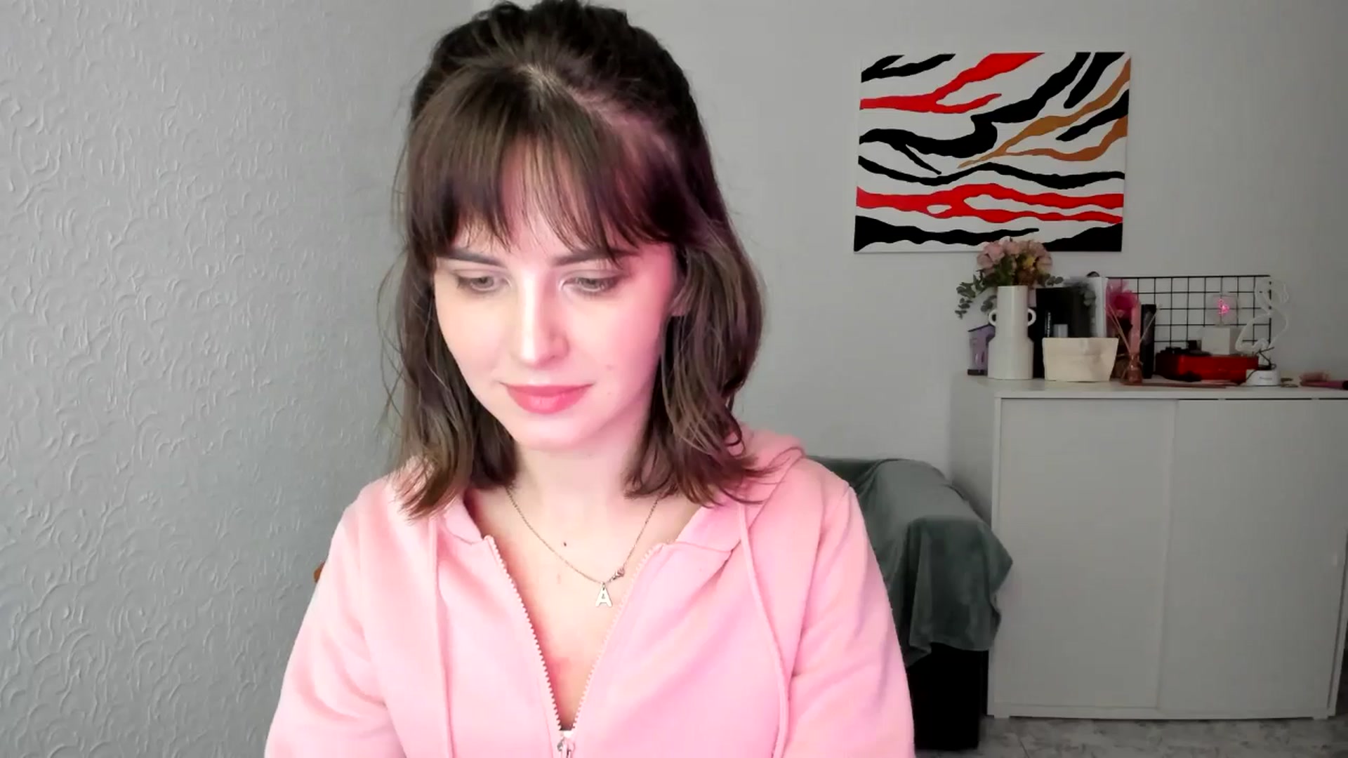 Gallery image thumbnail from AhahaGirl's myfreecams stream on, 03/21/2025, 15:58 image 18 of 20