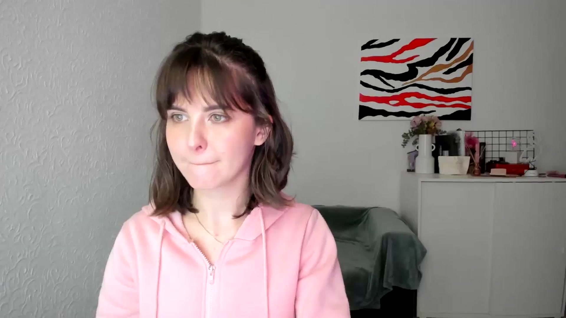 Gallery image thumbnail from AhahaGirl's myfreecams stream on, 03/21/2025, 16:28 image 15 of 20