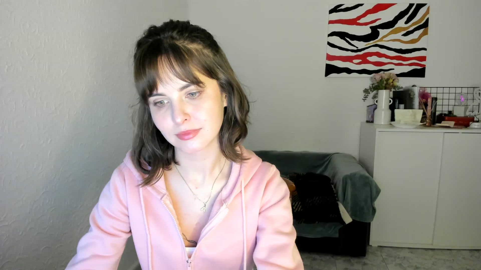 Gallery image thumbnail from AhahaGirl's myfreecams stream on, 03/21/2025, 19:23 image 7 of 20