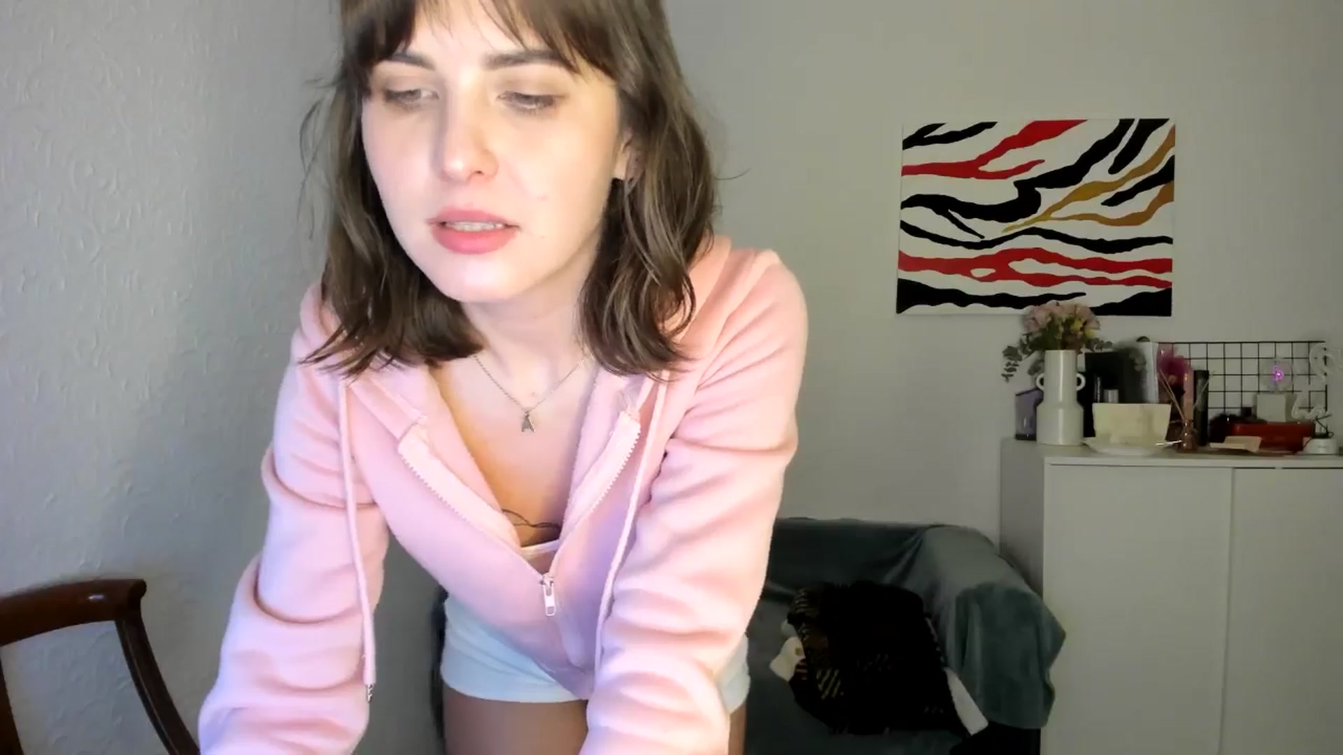 Gallery image thumbnail from AhahaGirl's myfreecams stream on, 03/21/2025, 19:23 image 17 of 20