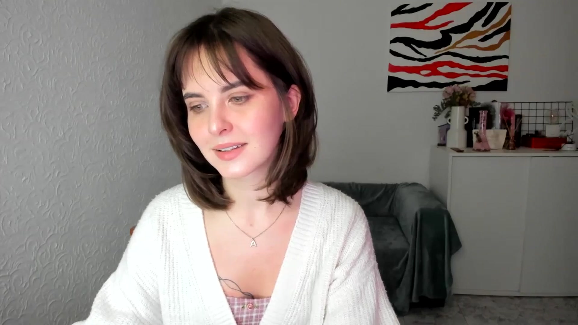 Gallery image thumbnail from AhahaGirl's myfreecams stream on, 03/22/2025, 16:21 image 17 of 20