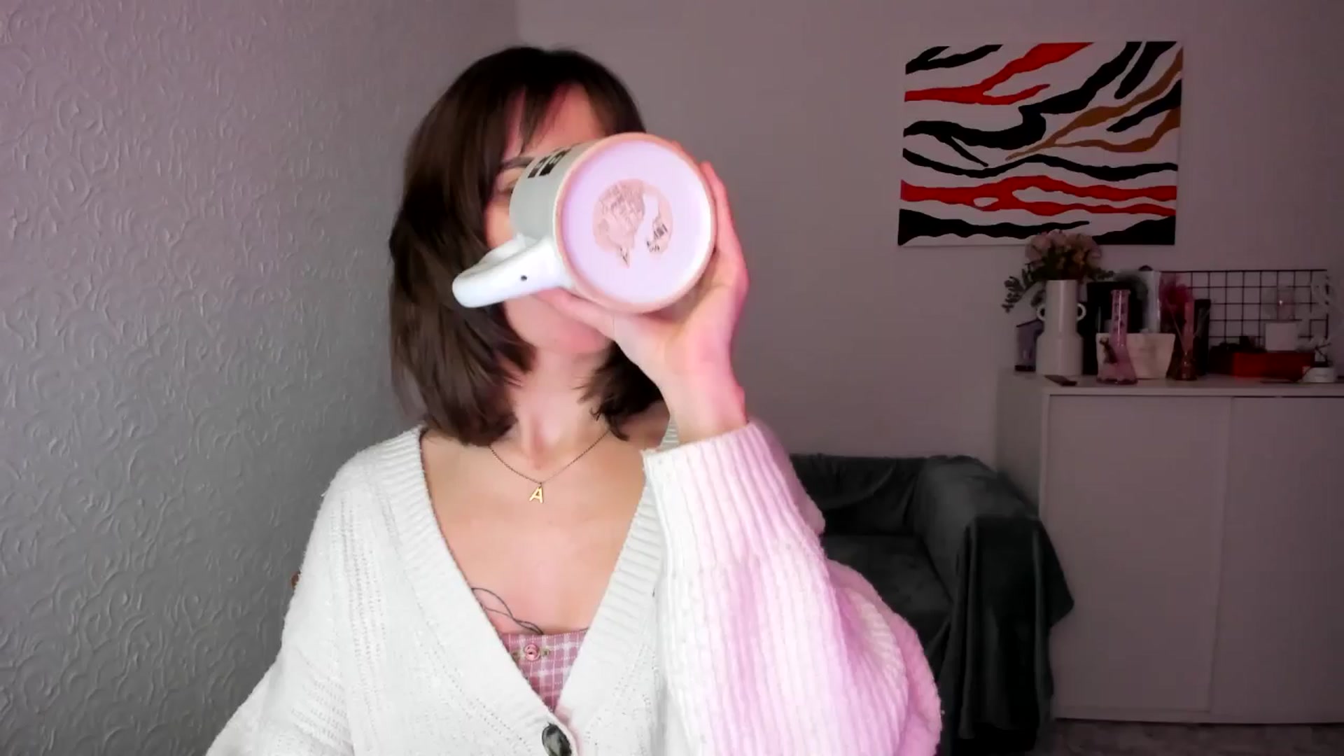 Gallery image thumbnail from AhahaGirl's myfreecams stream on, 03/22/2025, 16:21 image 12 of 20