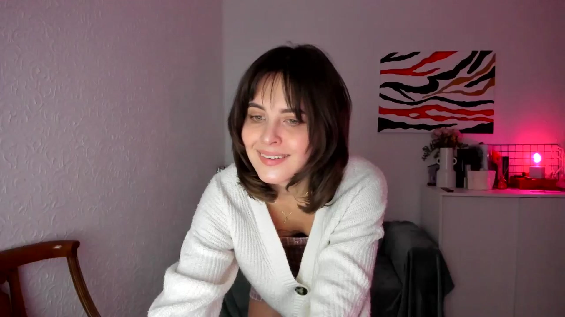 Gallery image thumbnail from AhahaGirl's myfreecams stream on, 03/22/2025, 17:00 image 10 of 20