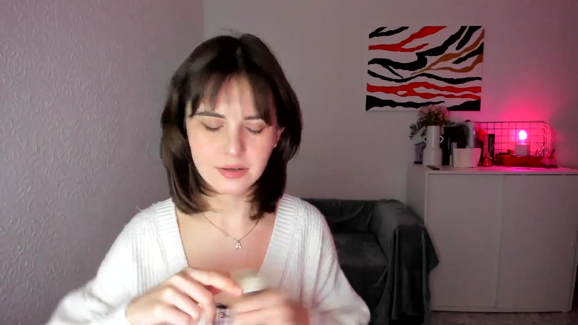 Gallery image thumbnail from AhahaGirl's myfreecams stream on, 03/22/2025, 17:00 image 15 of 20