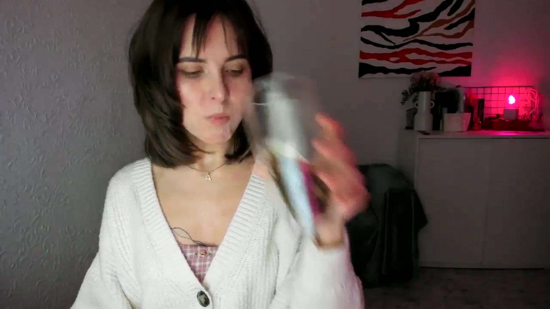 Gallery image thumbnail from AhahaGirl's myfreecams stream on, 03/22/2025, 17:00 image 5 of 20