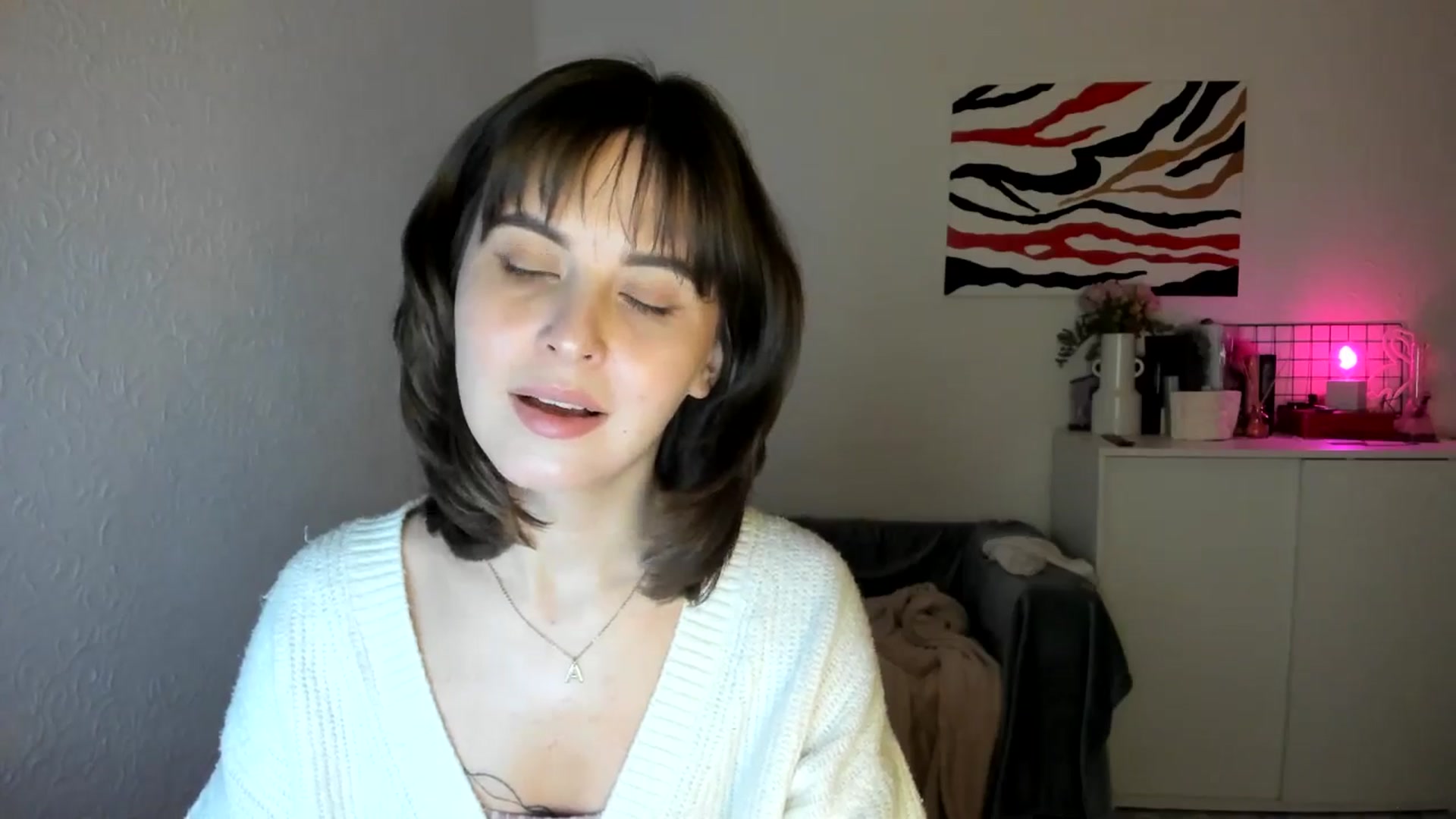 Gallery image thumbnail from AhahaGirl's myfreecams stream on, 03/22/2025, 18:37 image 15 of 20
