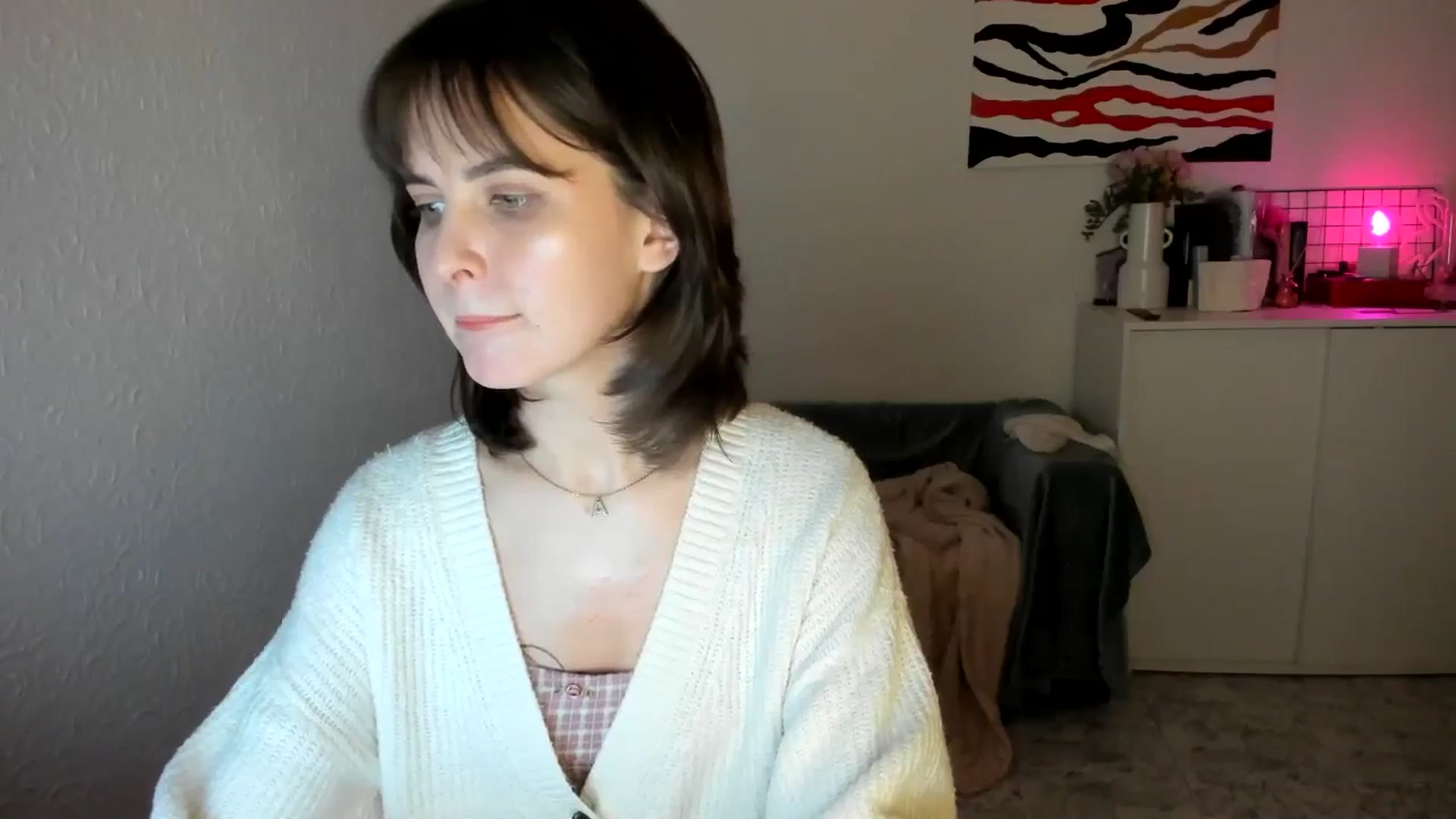 Gallery image thumbnail from AhahaGirl's myfreecams stream on, 03/22/2025, 18:37 image 2 of 20