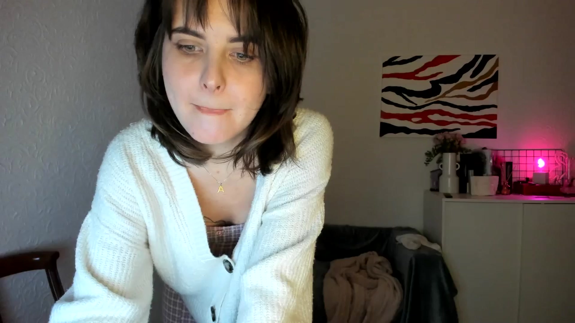 Gallery image thumbnail from AhahaGirl's myfreecams stream on, 03/22/2025, 19:24 image 4 of 20