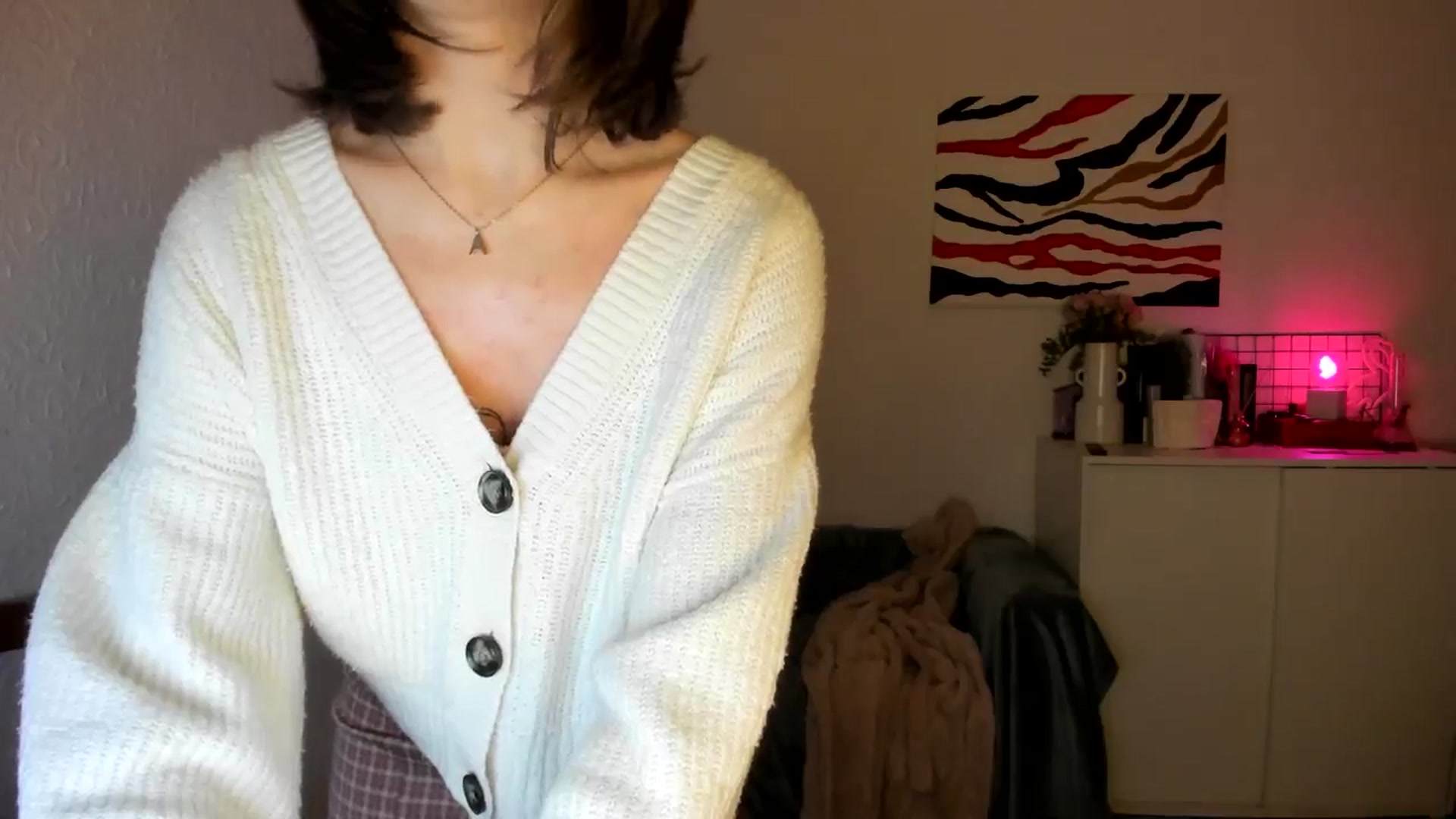 Gallery image thumbnail from AhahaGirl's myfreecams stream on, 03/22/2025, 20:28 image 6 of 20