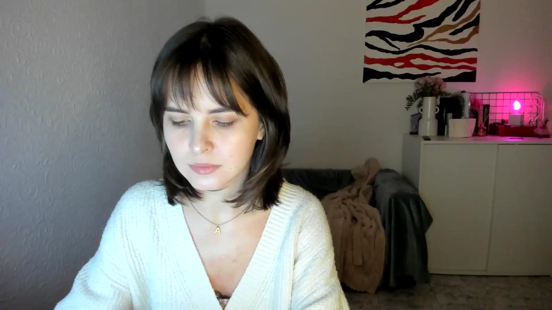 Gallery image thumbnail from AhahaGirl's myfreecams stream on, 03/22/2025, 20:28 image 1 of 20