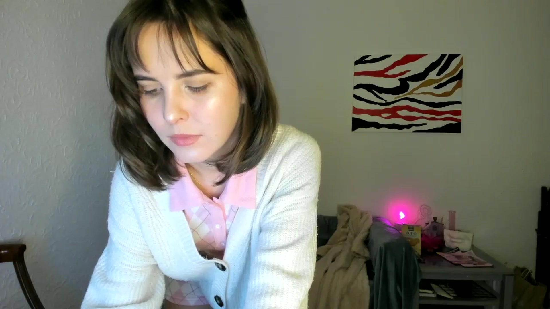 Gallery image thumbnail from AhahaGirl's myfreecams stream on, 03/23/2025, 22:22 image 18 of 20