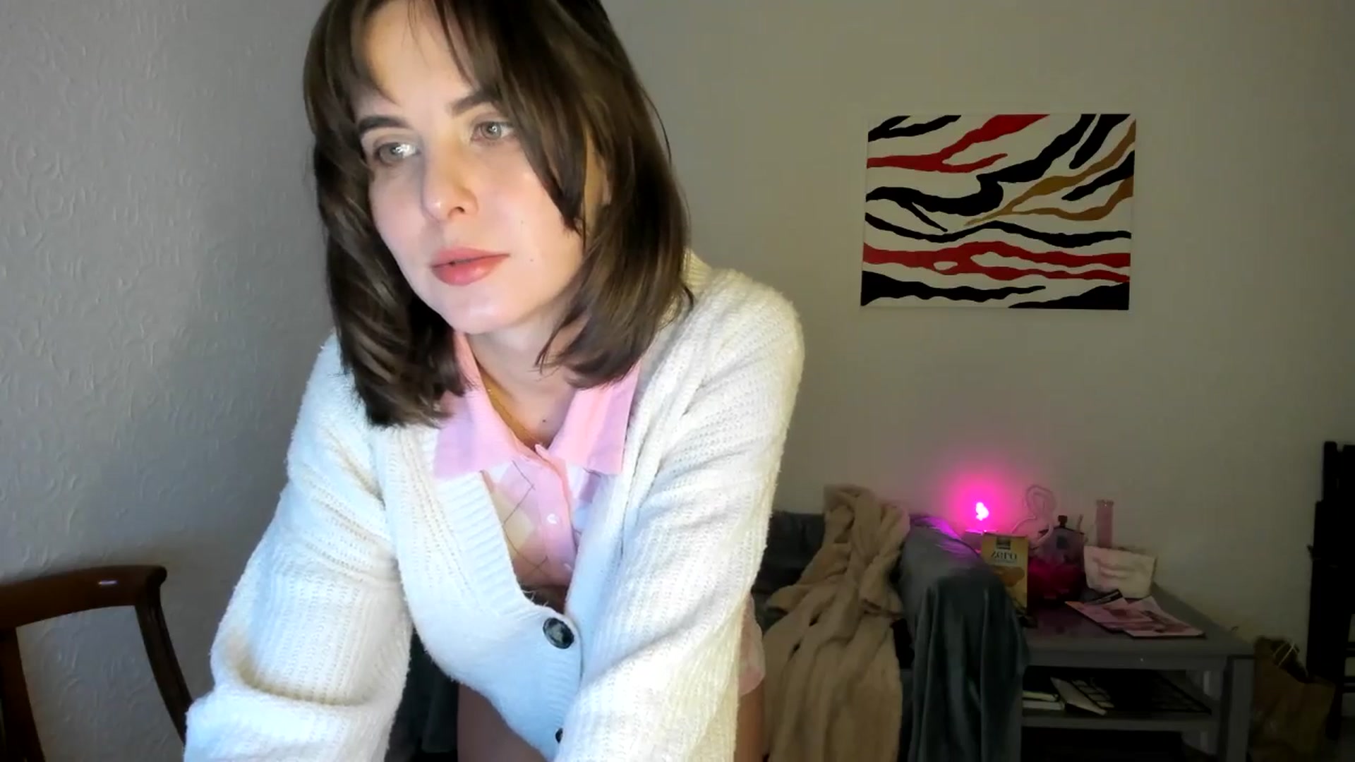 Gallery image thumbnail from AhahaGirl's myfreecams stream on, 03/23/2025, 22:22 image 4 of 20