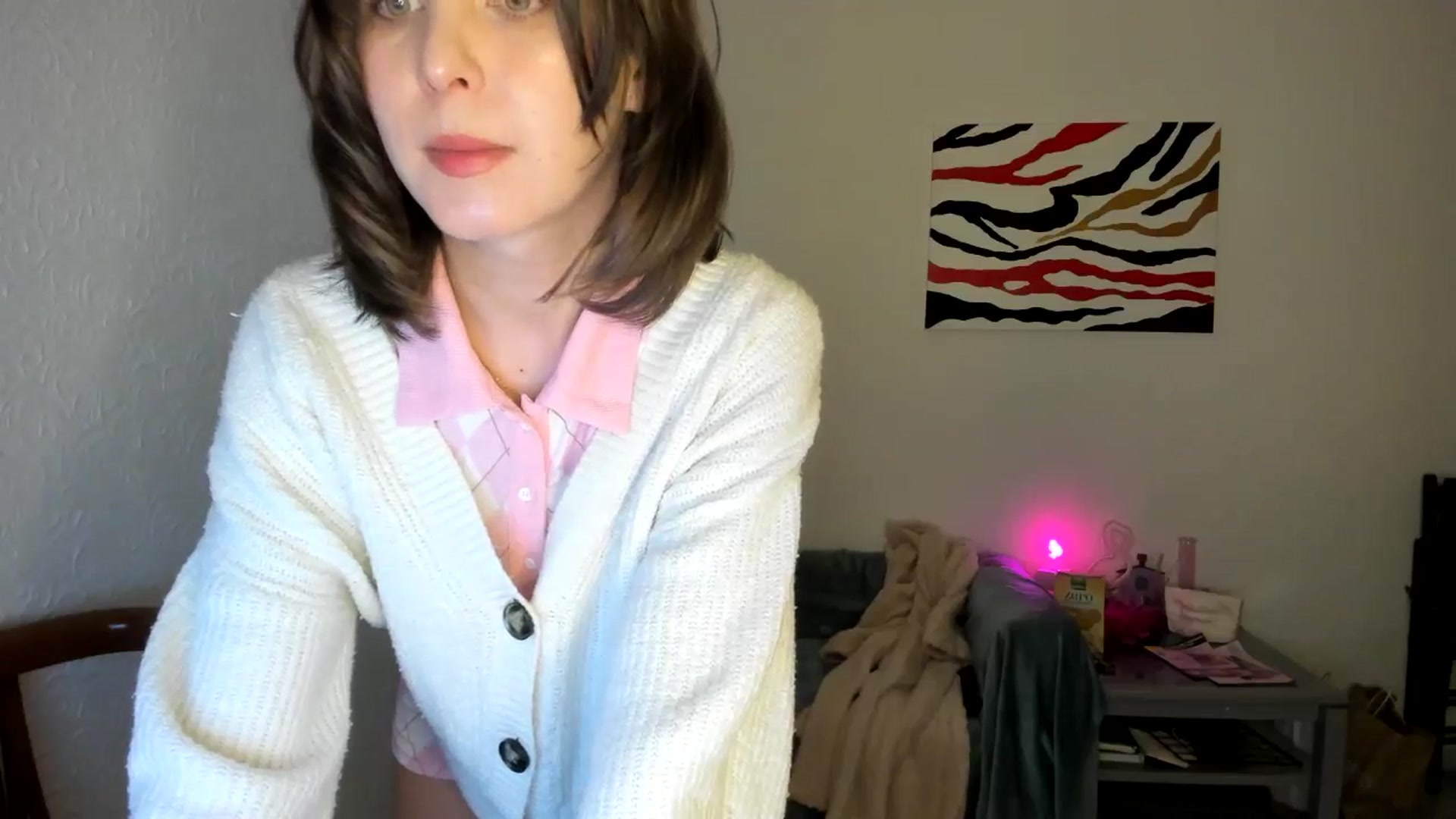 Gallery image thumbnail from AhahaGirl's myfreecams stream on, 03/23/2025, 22:22 image 2 of 20
