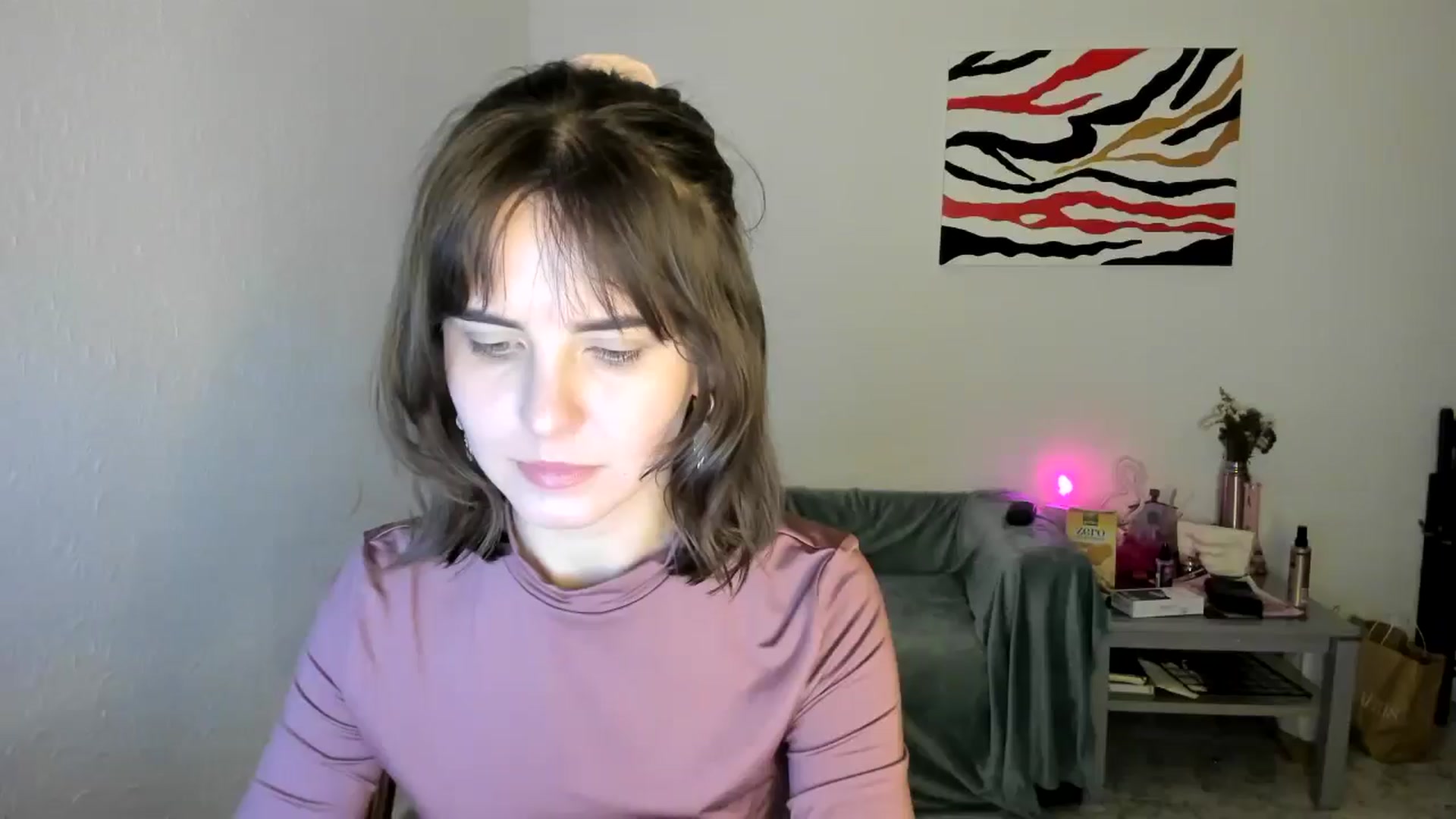 Gallery image thumbnail from AhahaGirl's myfreecams stream on, 03/25/2025, 20:37 image 5 of 20