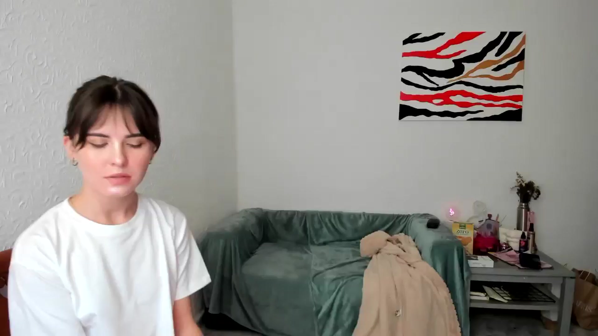 Gallery image thumbnail from AhahaGirl's myfreecams stream on, 03/26/2025, 14:49 image 1 of 20