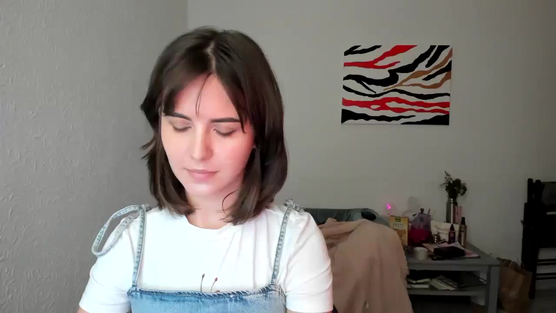 Gallery image thumbnail from AhahaGirl's myfreecams stream on, 03/27/2025, 16:10 image 15 of 20