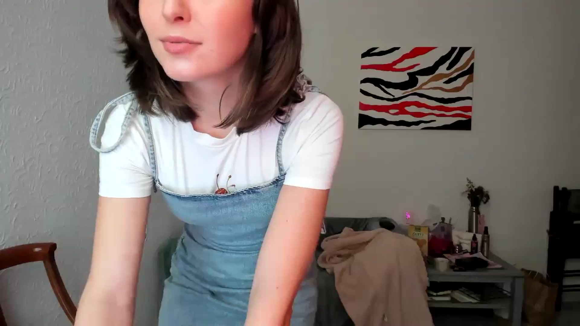 Gallery image thumbnail from AhahaGirl's myfreecams stream on, 03/27/2025, 16:10 image 12 of 20