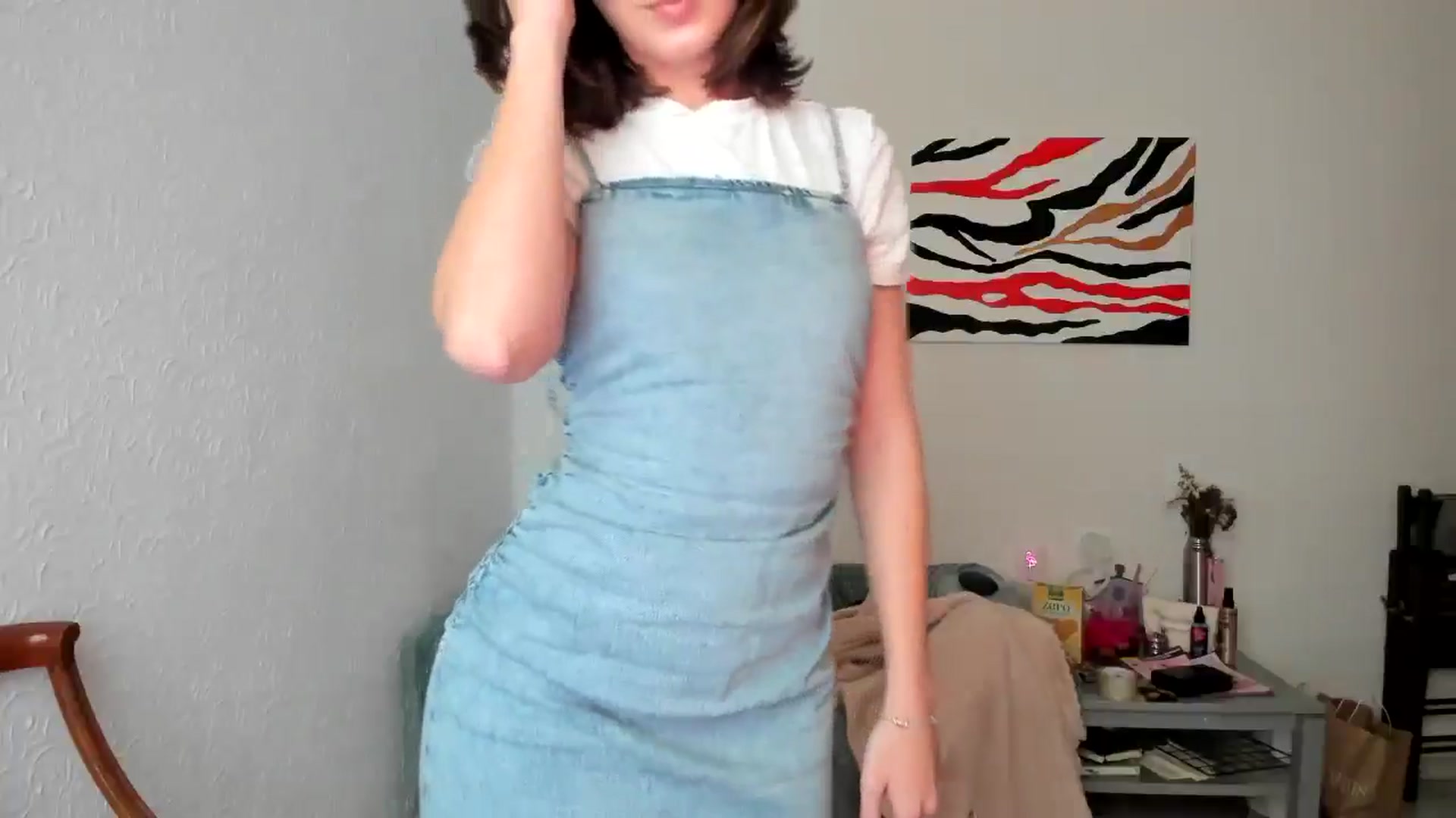 Gallery image thumbnail from AhahaGirl's myfreecams stream on, 03/27/2025, 16:10 image 4 of 20