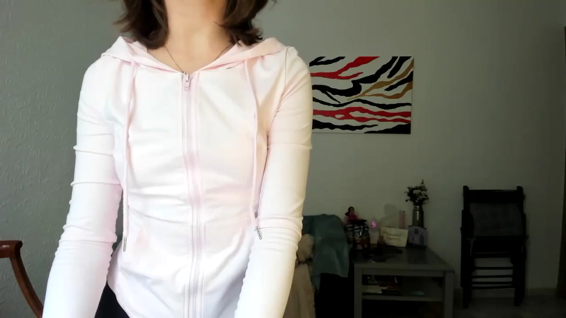 Gallery image thumbnail from AhahaGirl's myfreecams stream on, 04/01/2025, 15:49 image 13 of 20