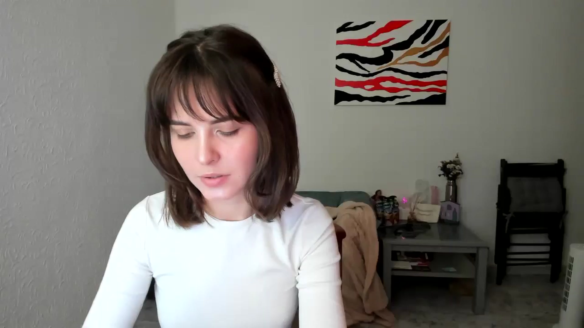 Gallery image thumbnail from AhahaGirl's myfreecams stream on, 04/03/2025, 13:39 image 18 of 20