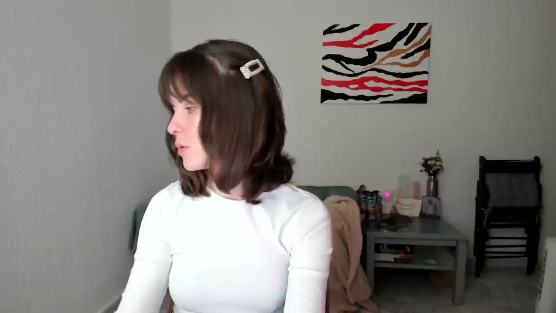 Gallery image thumbnail from AhahaGirl's myfreecams stream on, 04/03/2025, 13:39 image 1 of 20
