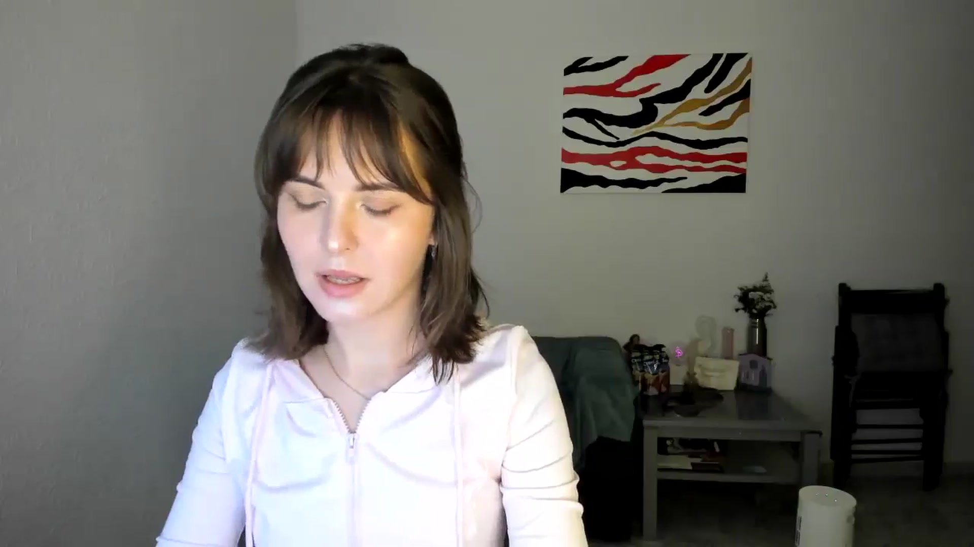 Gallery image thumbnail from AhahaGirl's myfreecams stream on, 04/04/2025, 17:39 image 4 of 20