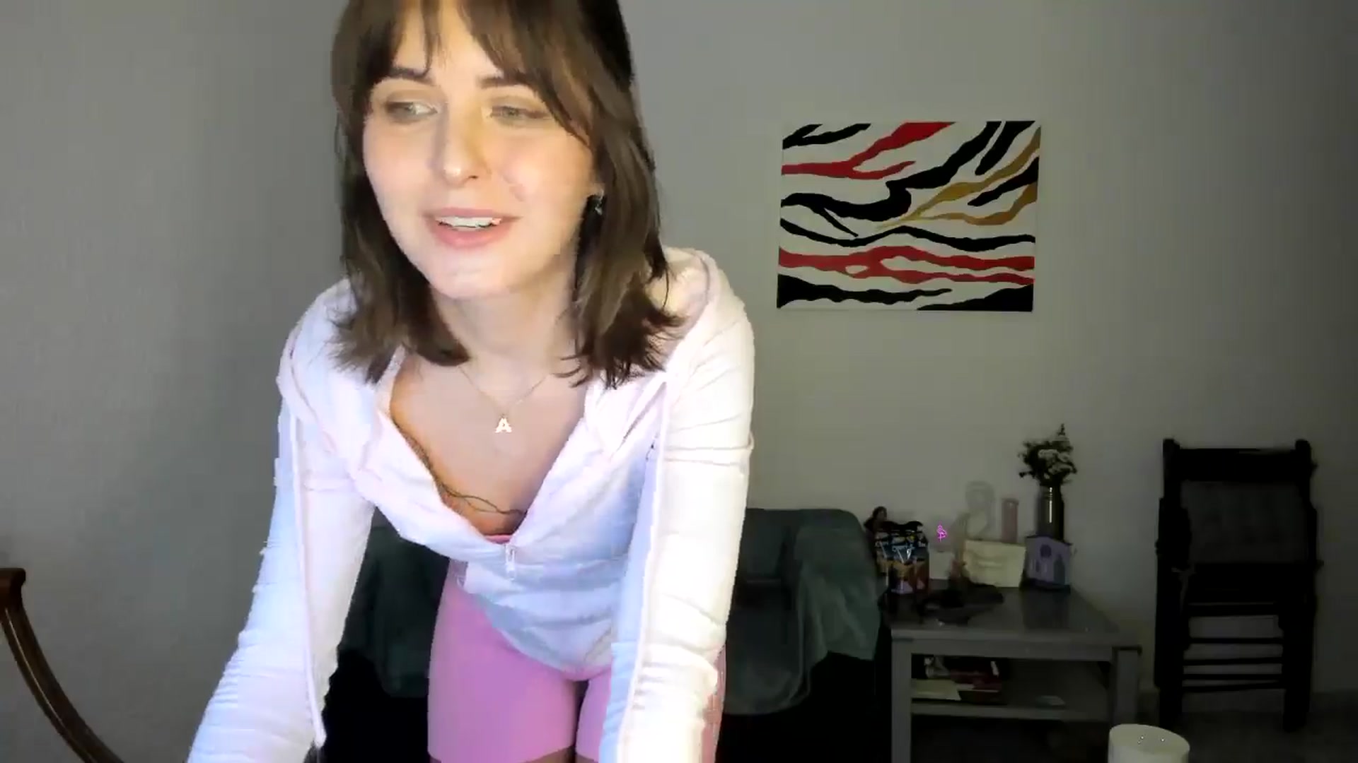 Gallery image thumbnail from AhahaGirl's myfreecams stream on, 04/04/2025, 17:39 image 17 of 20
