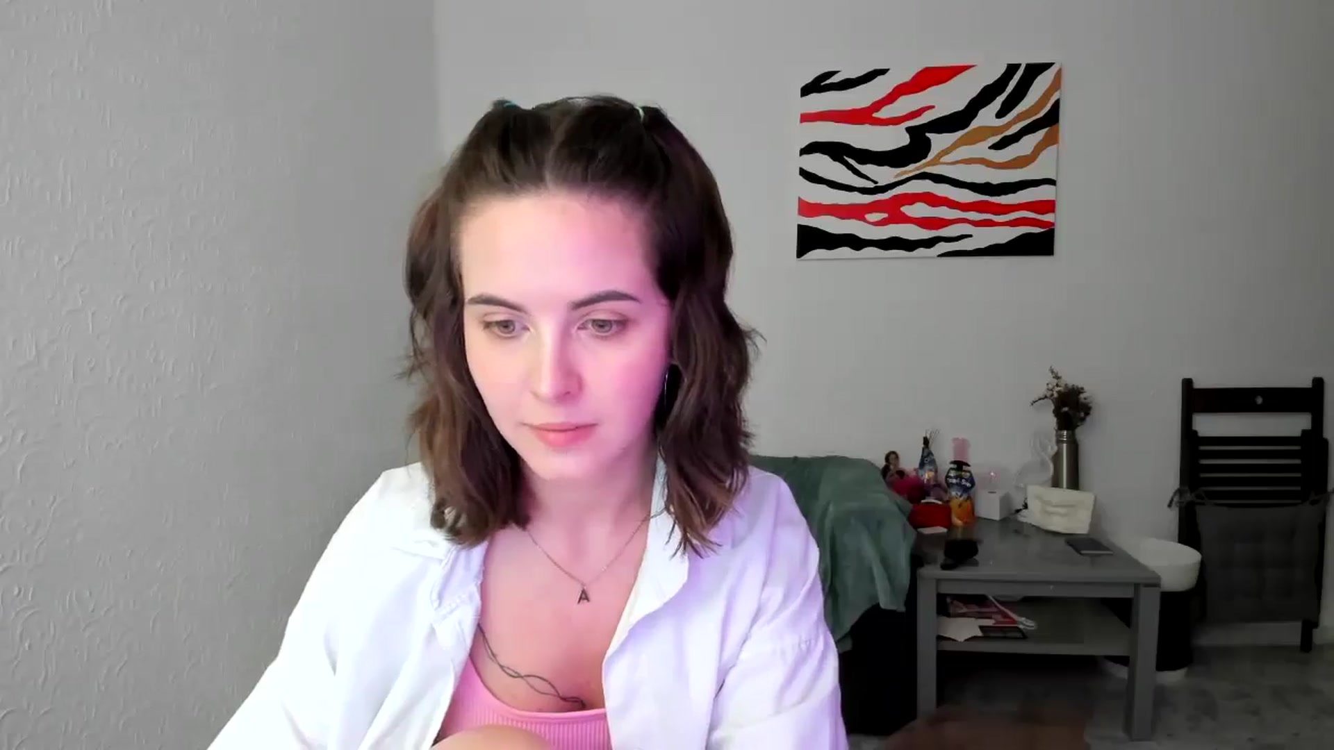 Gallery image thumbnail from AhahaGirl's myfreecams stream on, 04/17/2025, 15:42 image 20 of 20