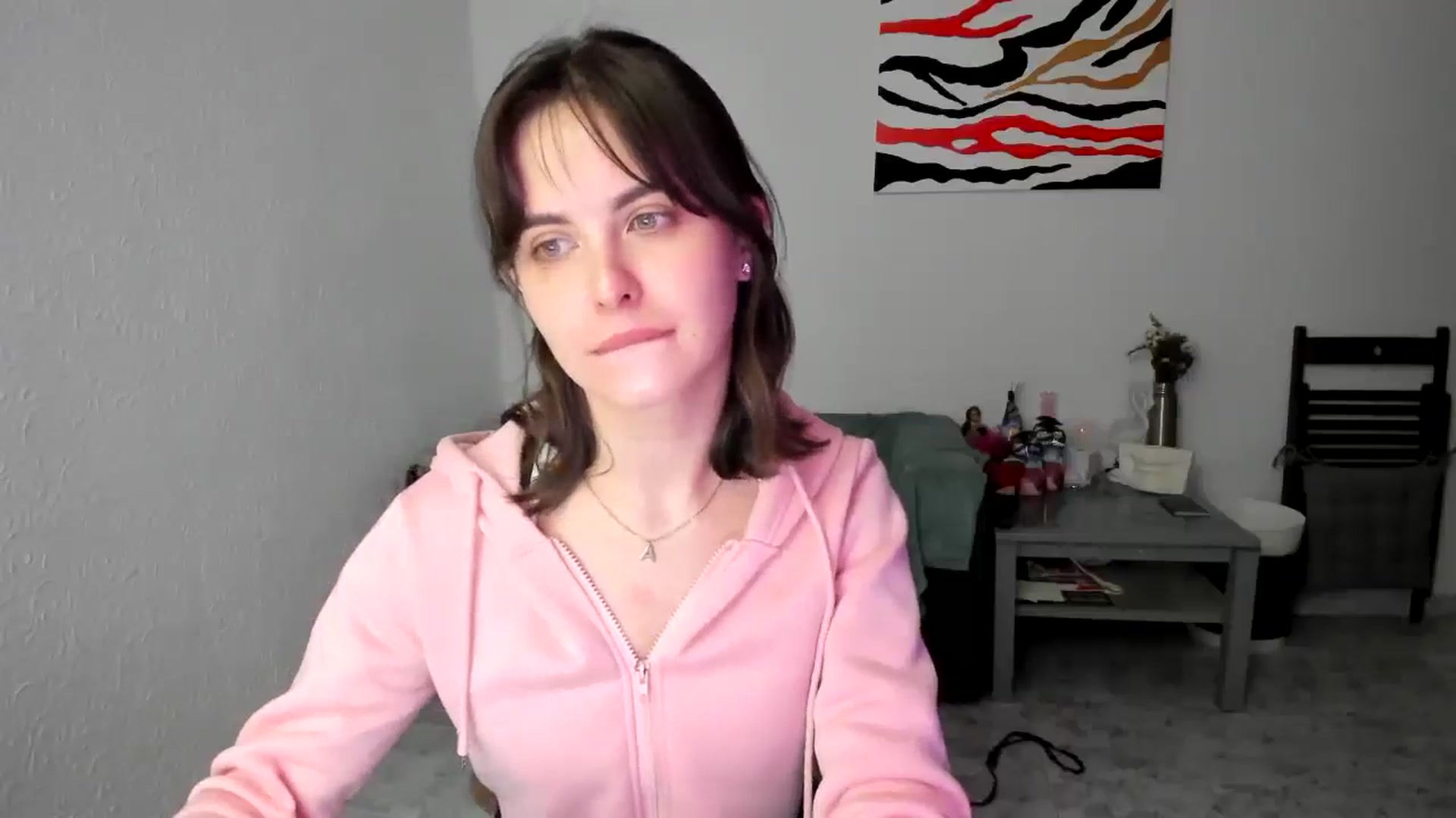 Gallery image thumbnail from AhahaGirl's myfreecams stream on, 04/18/2025, 18:09 image 4 of 20