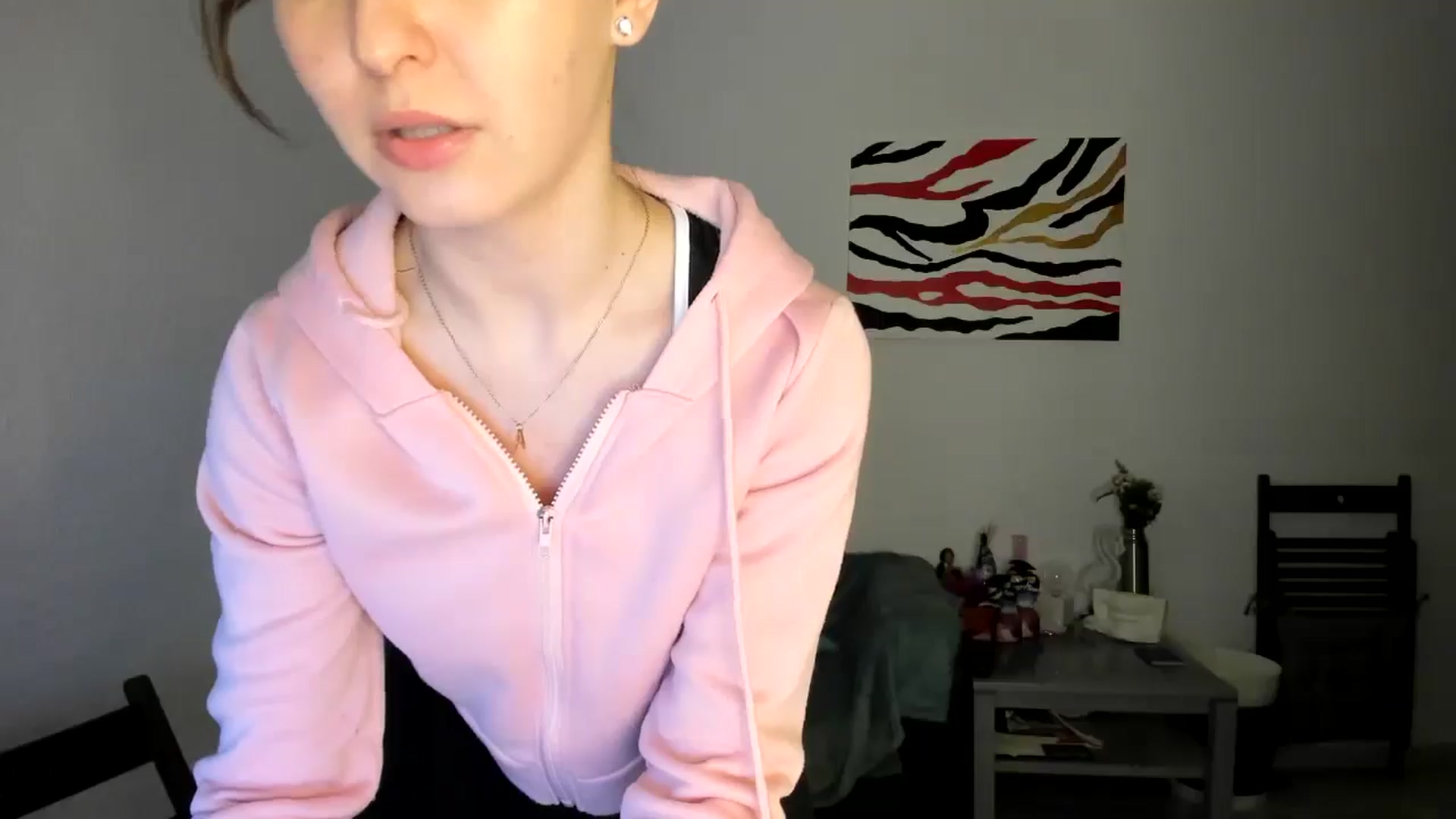 Gallery image thumbnail from AhahaGirl's myfreecams stream on, 04/18/2025, 19:00 image 16 of 20