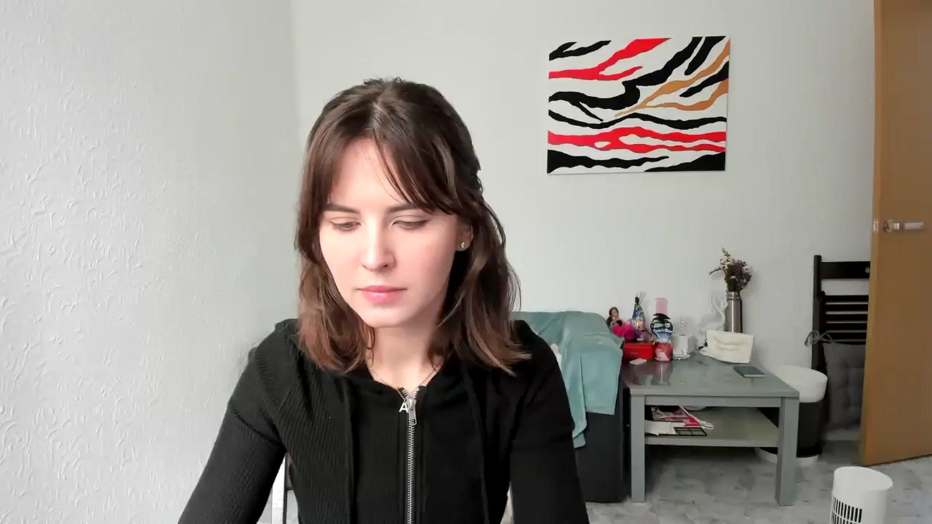 Gallery image thumbnail from AhahaGirl's myfreecams stream on, 04/21/2025, 13:14 image 4 of 20
