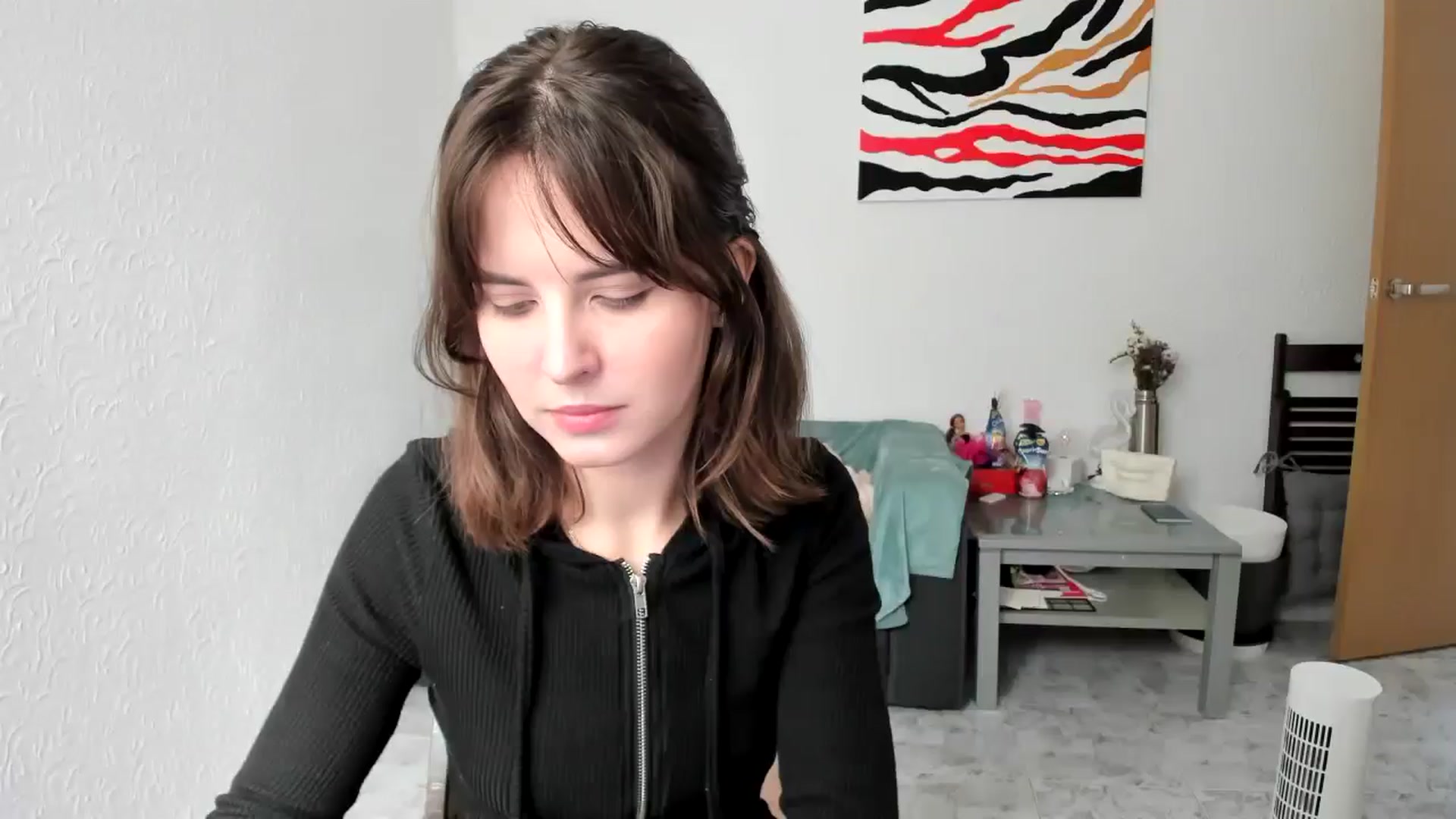 Gallery image thumbnail from AhahaGirl's myfreecams stream on, 04/21/2025, 13:14 image 20 of 20