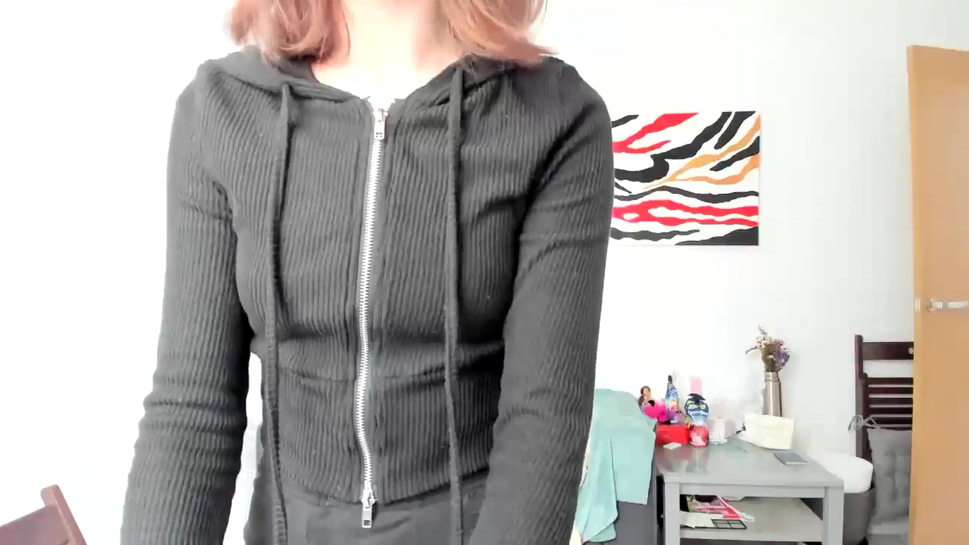 Gallery image thumbnail from AhahaGirl's myfreecams stream on, 04/21/2025, 13:14 image 6 of 20
