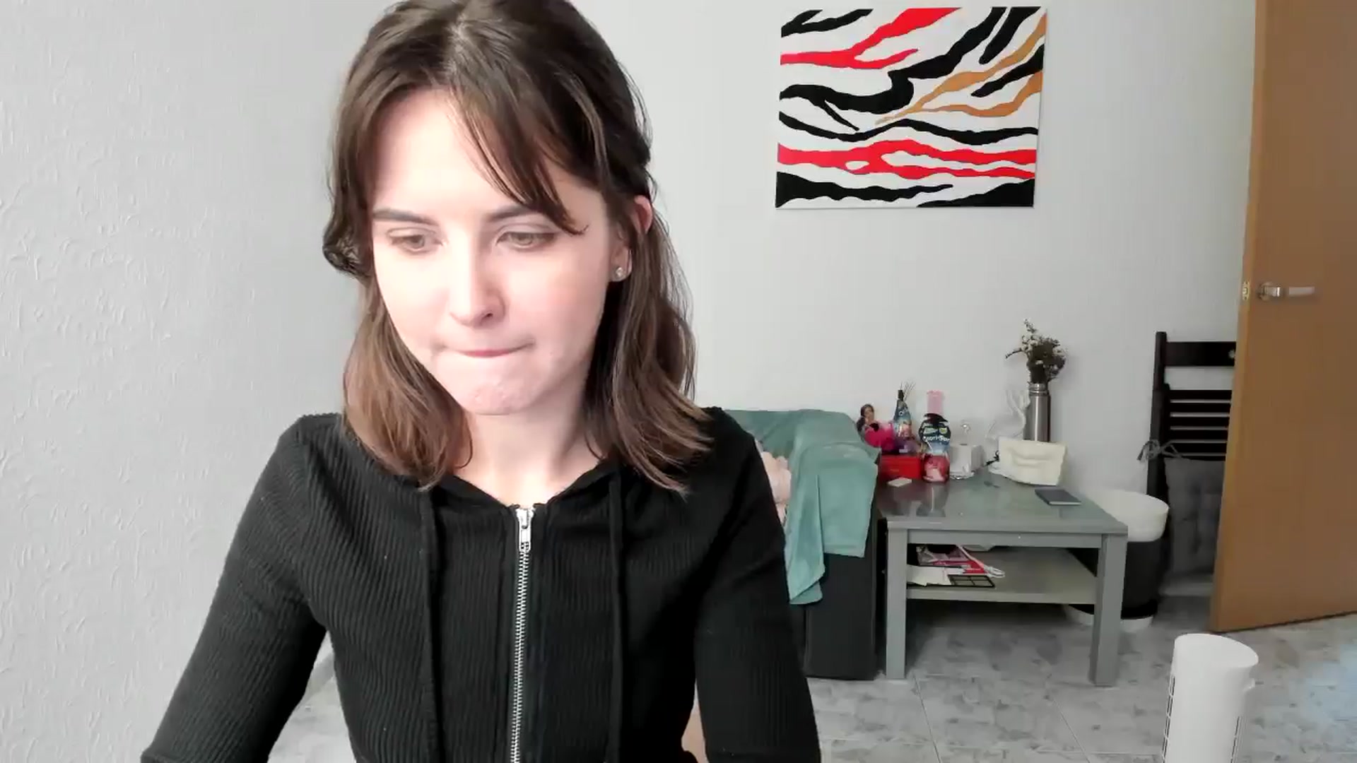 Gallery image thumbnail from AhahaGirl's myfreecams stream on, 04/21/2025, 14:30 image 8 of 20