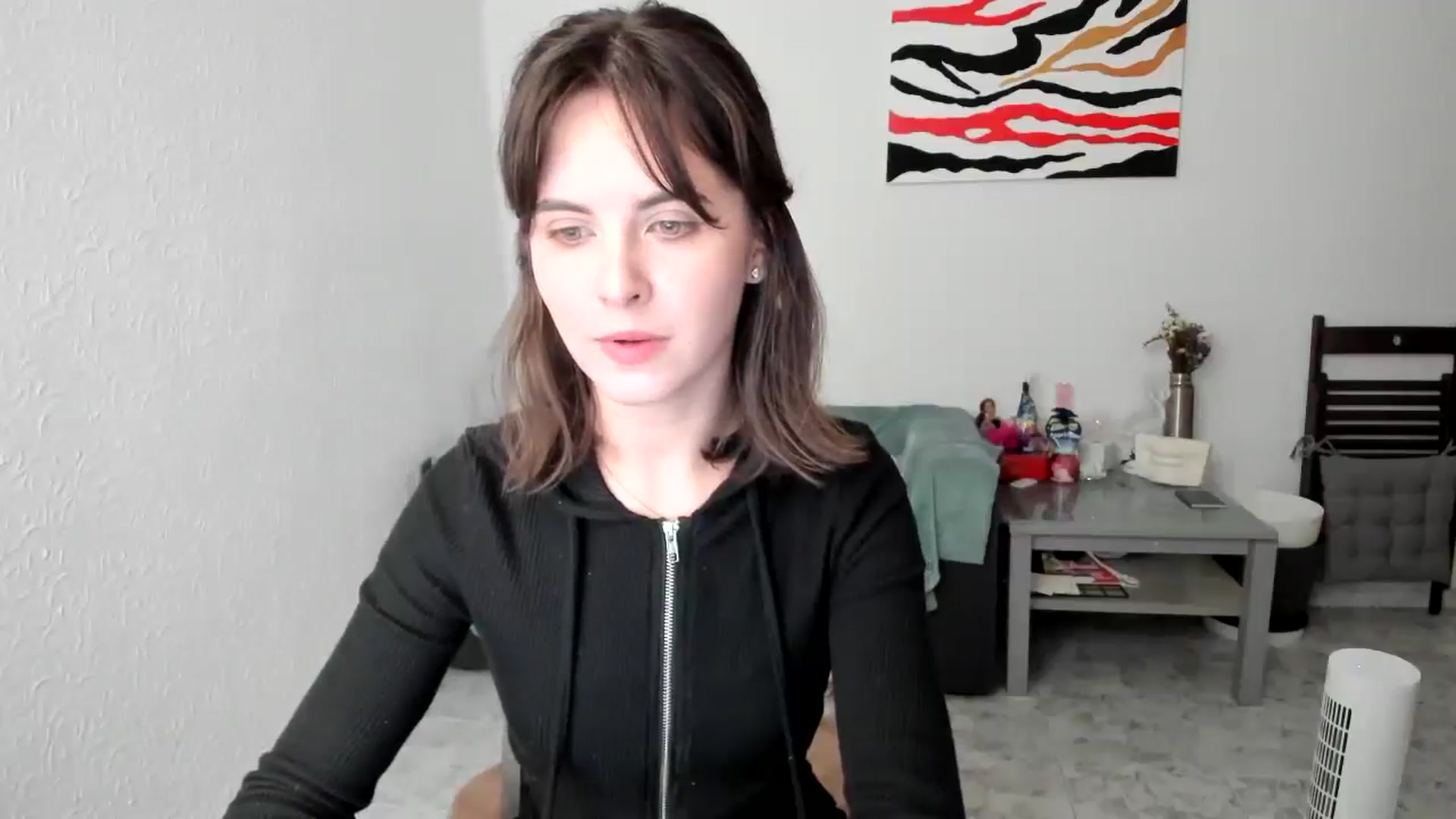 Gallery image thumbnail from AhahaGirl's myfreecams stream on, 04/21/2025, 16:04 image 12 of 20