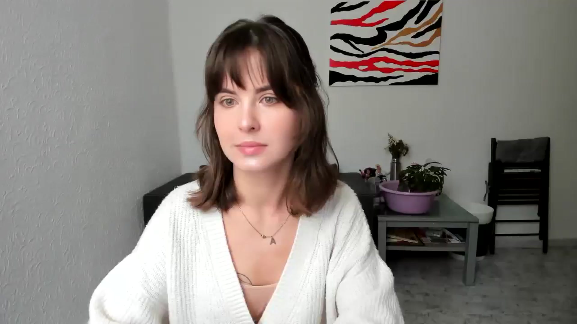 Gallery image thumbnail from AhahaGirl's myfreecams stream on, 05/03/2025, 14:12 image 4 of 20