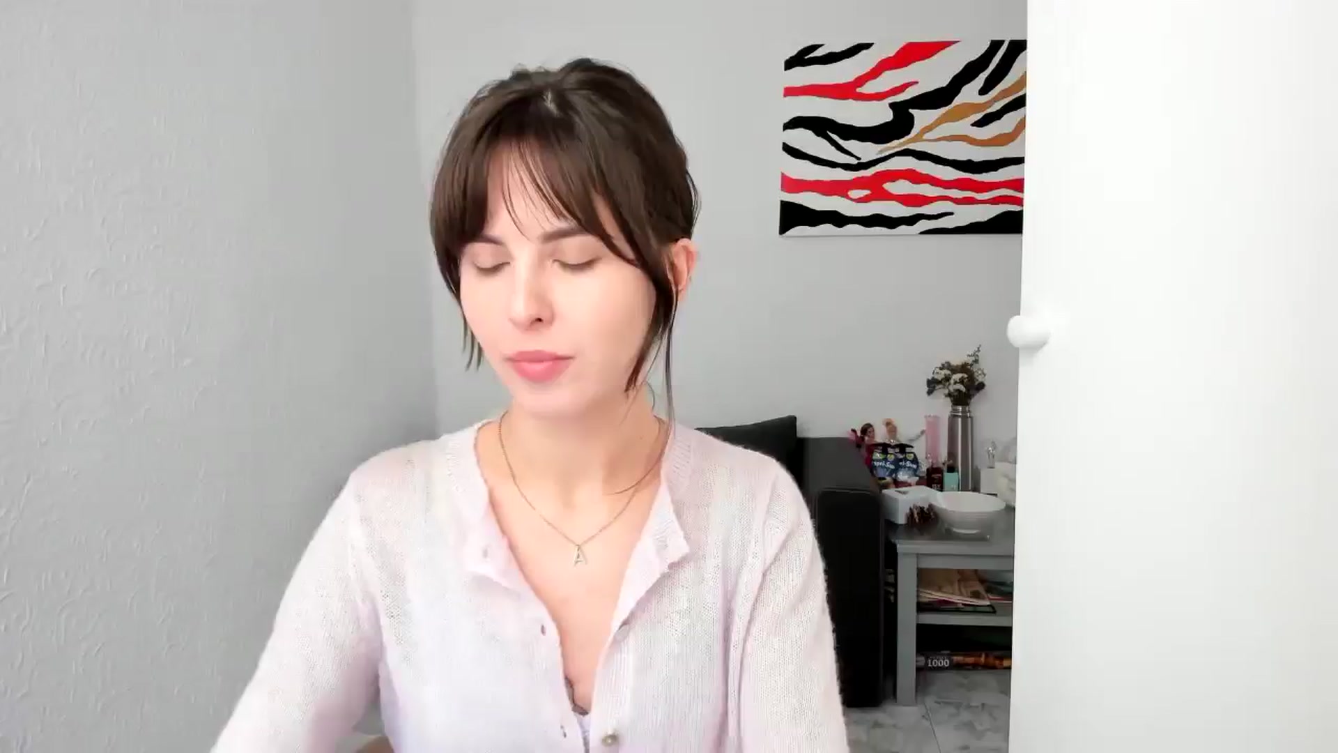 Gallery image thumbnail from AhahaGirl's myfreecams stream on, 05/05/2025, 15:03 image 1 of 20