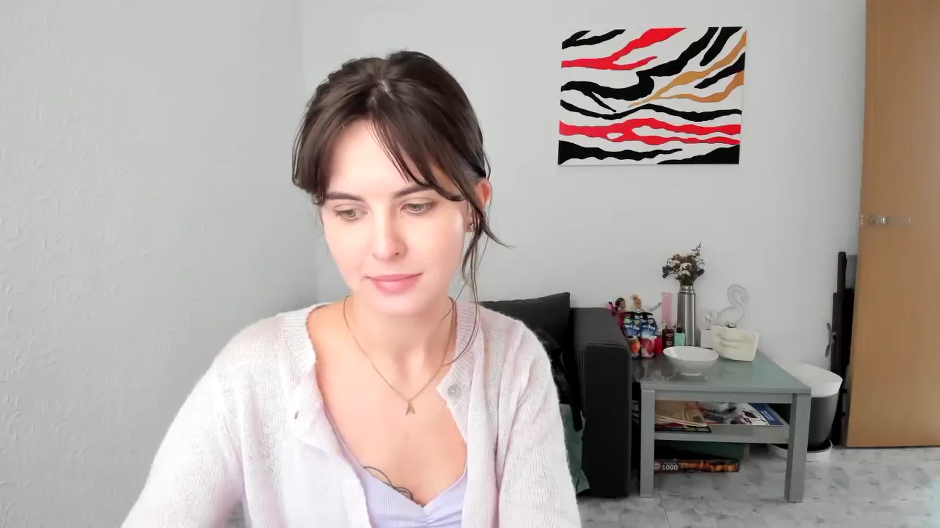Gallery image thumbnail from AhahaGirl's myfreecams stream on, 05/05/2025, 15:47 image 16 of 20